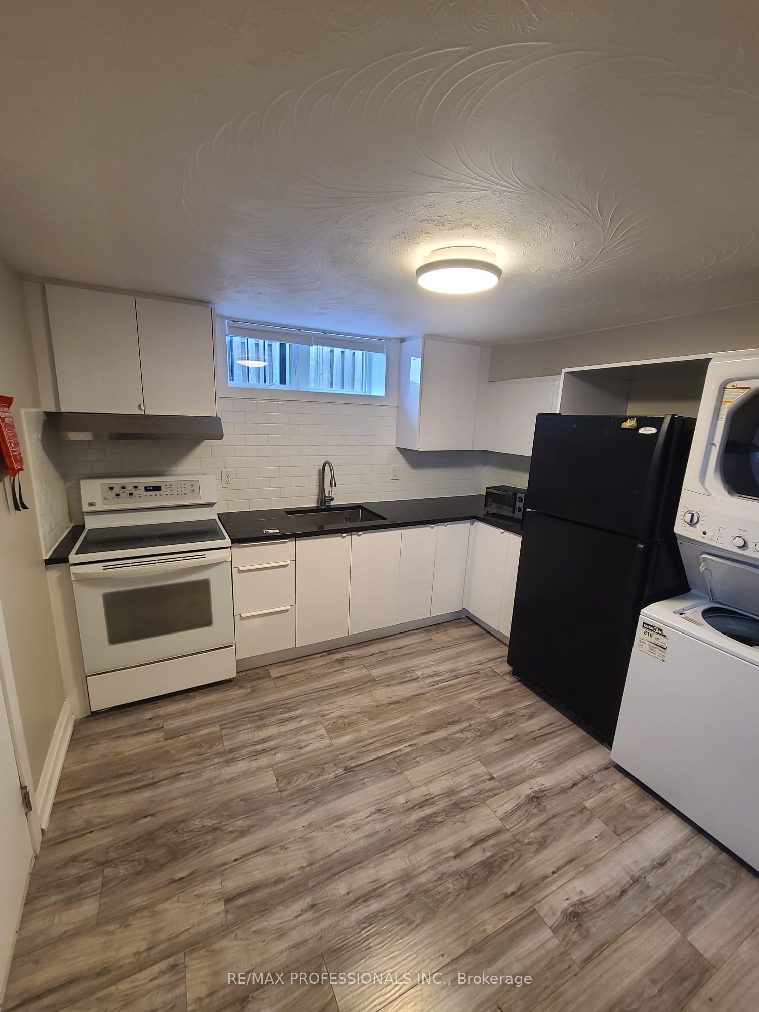 Unit Basement - 1176 Alexandra Avenue, Mississauga 2