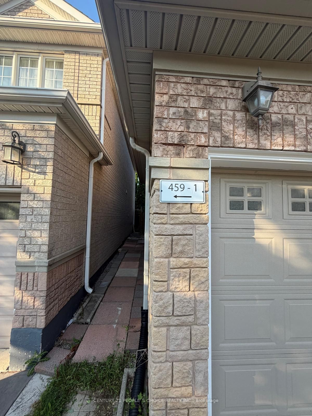 Unit Basement - 459 Pettit Trail, Milton 3