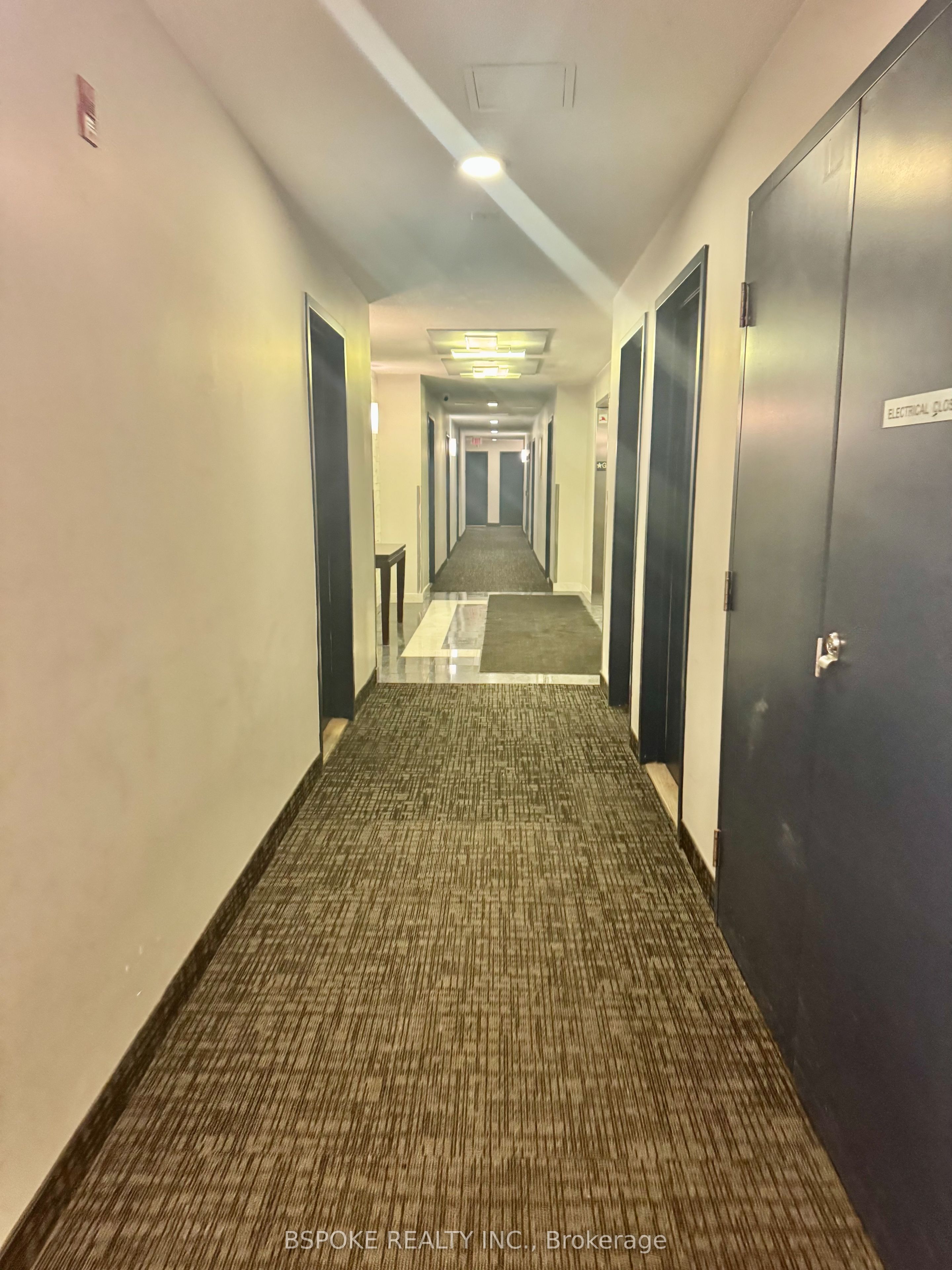 Unit 808 - 2464 Weston Road, Toronto 4