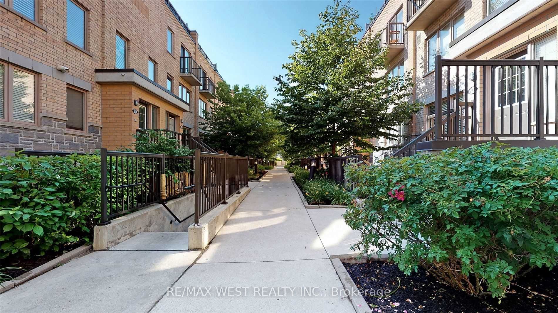 Unit 240 - 10 Foundry Avenue, Toronto 5