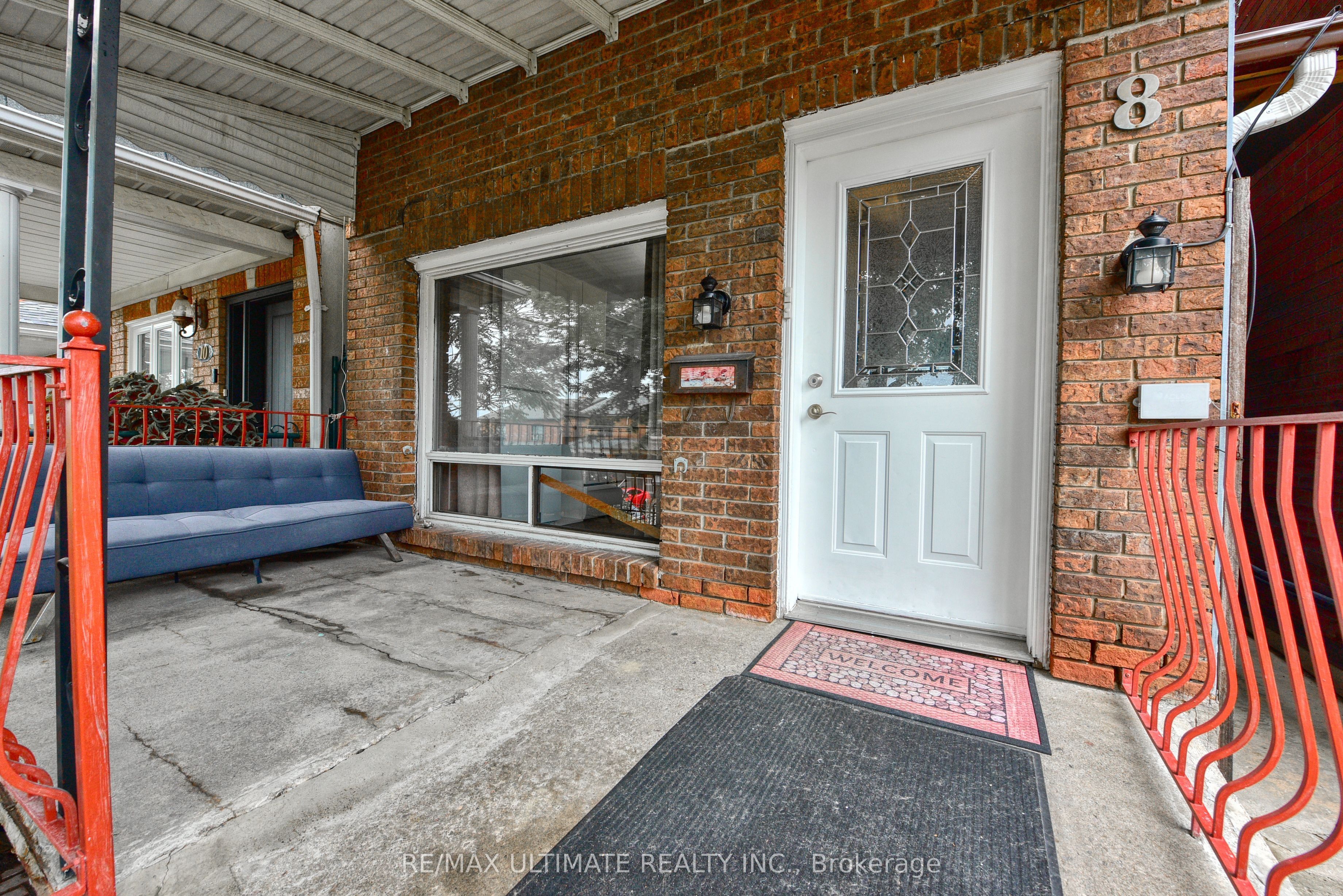 Unit Main Floor - 8 Corby Avenue, Toronto 2
