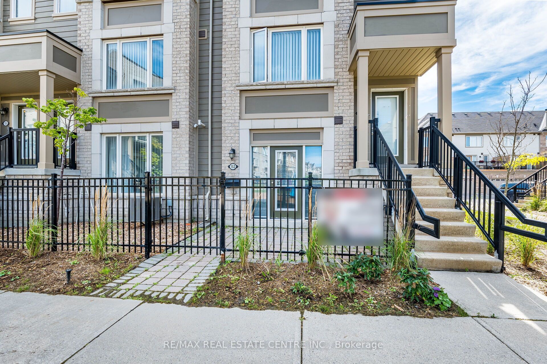 Unit 153 - 1 Beckenrose Court, Brampton 2