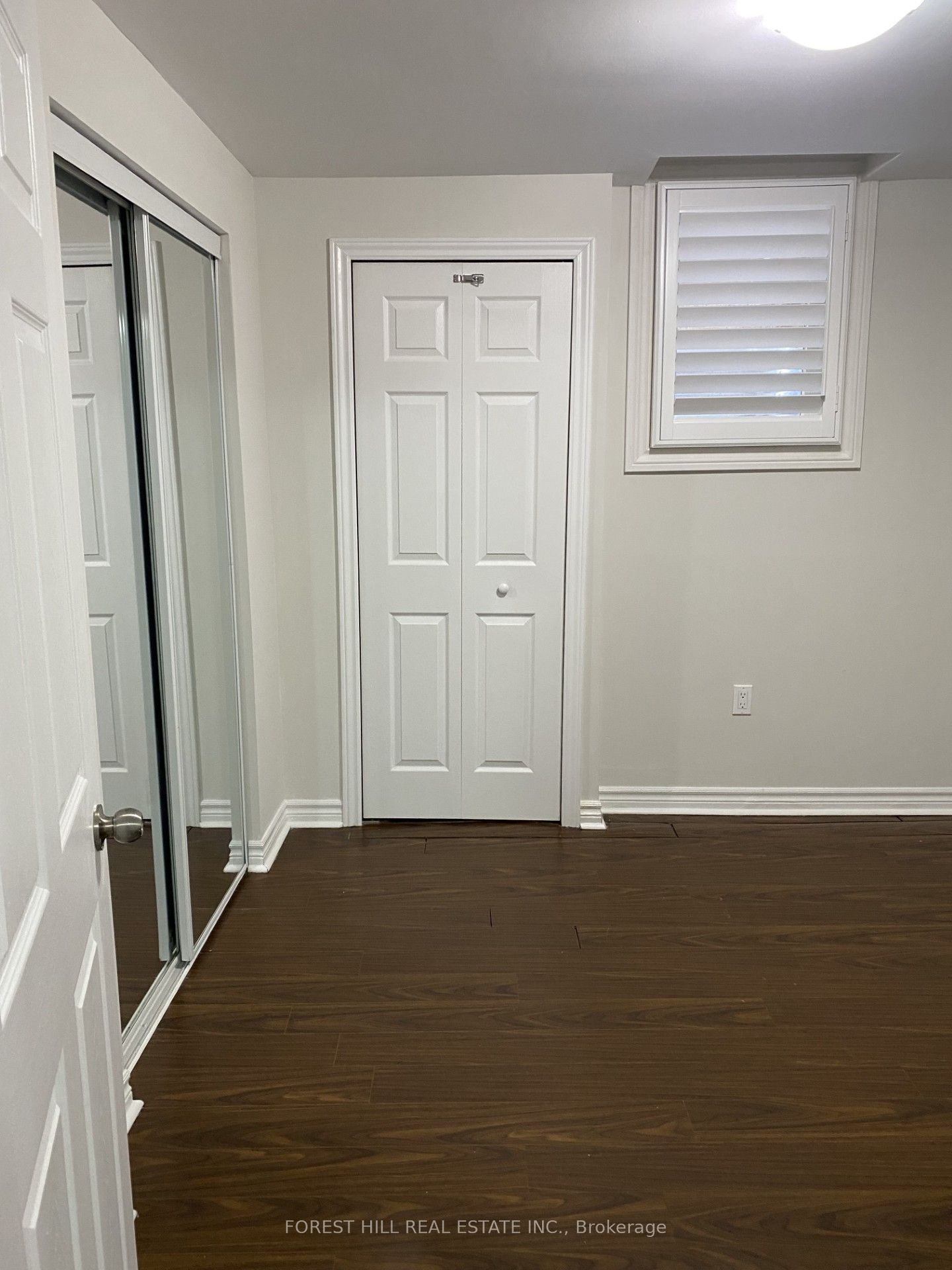 Unit bsmt - 5663 Whitehorn Avenue, Mississauga 2