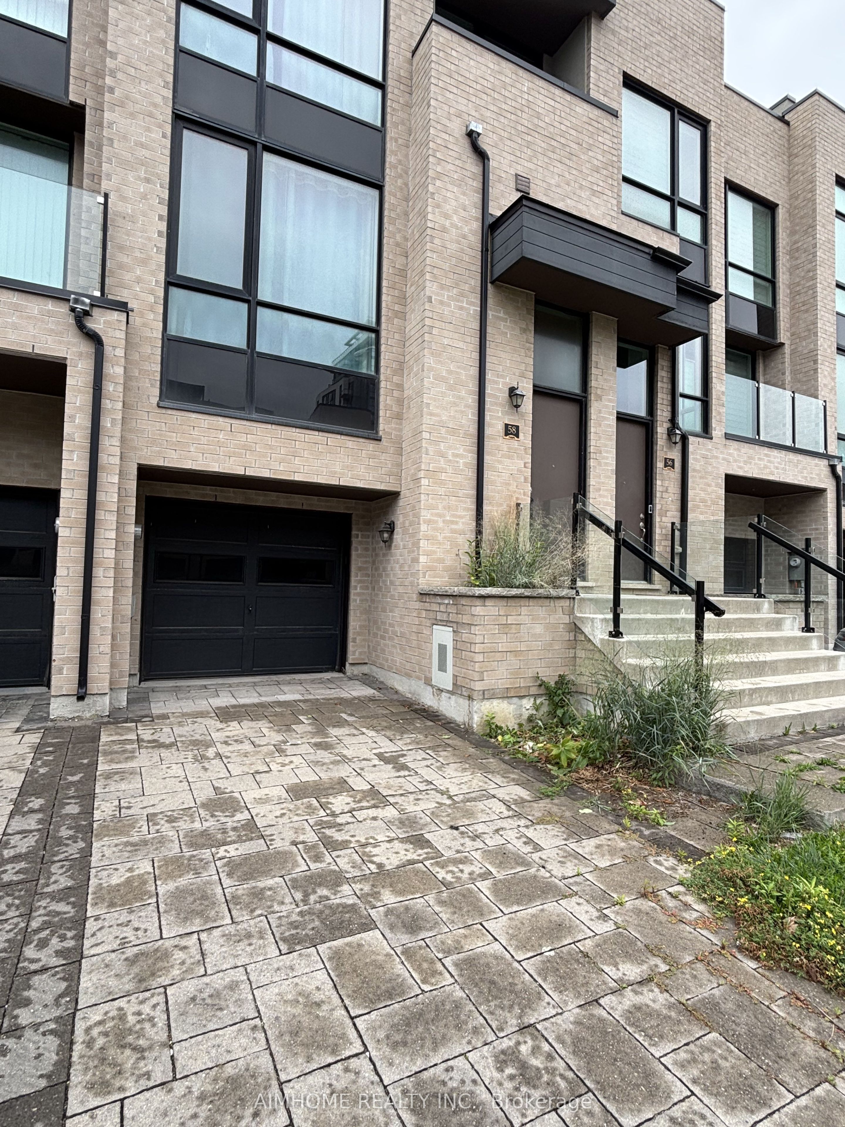 58 Pony Farm Drive, Etobicoke 3