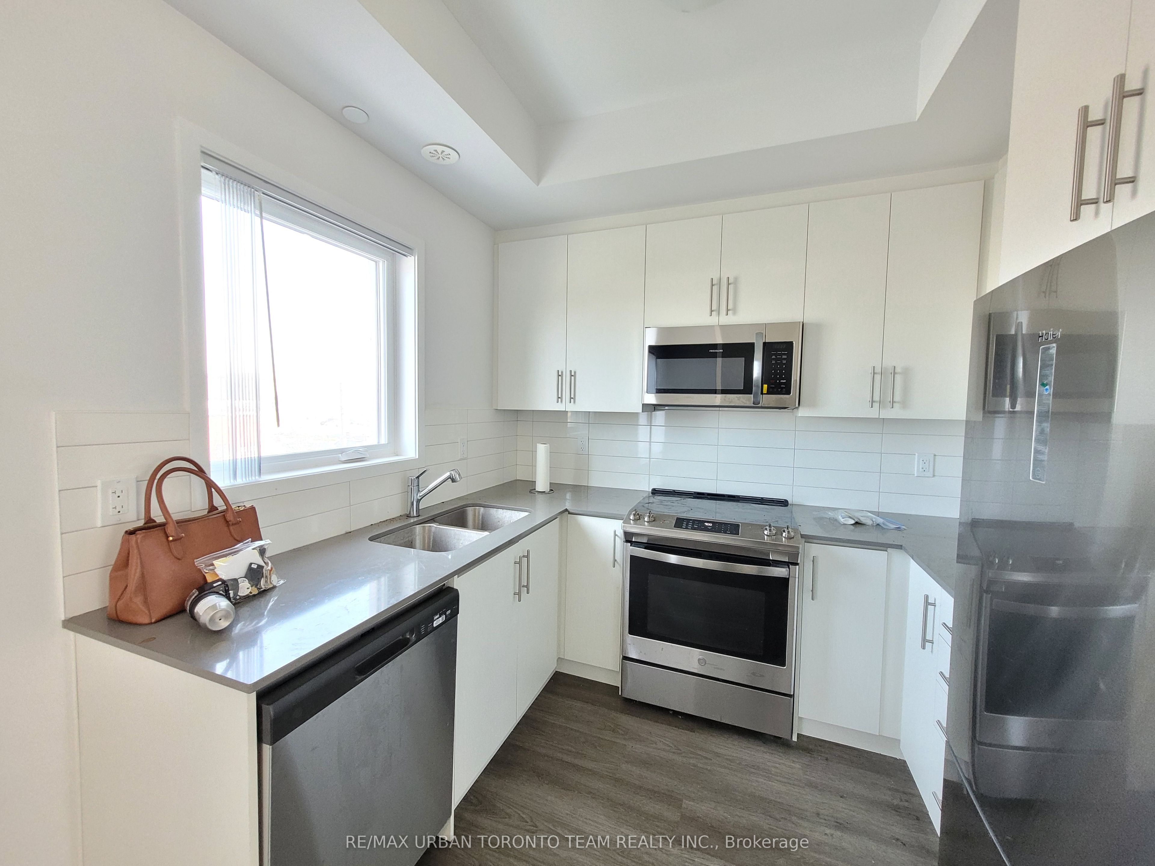Unit 140 - 235 Birmingham Street, Etobicoke 4