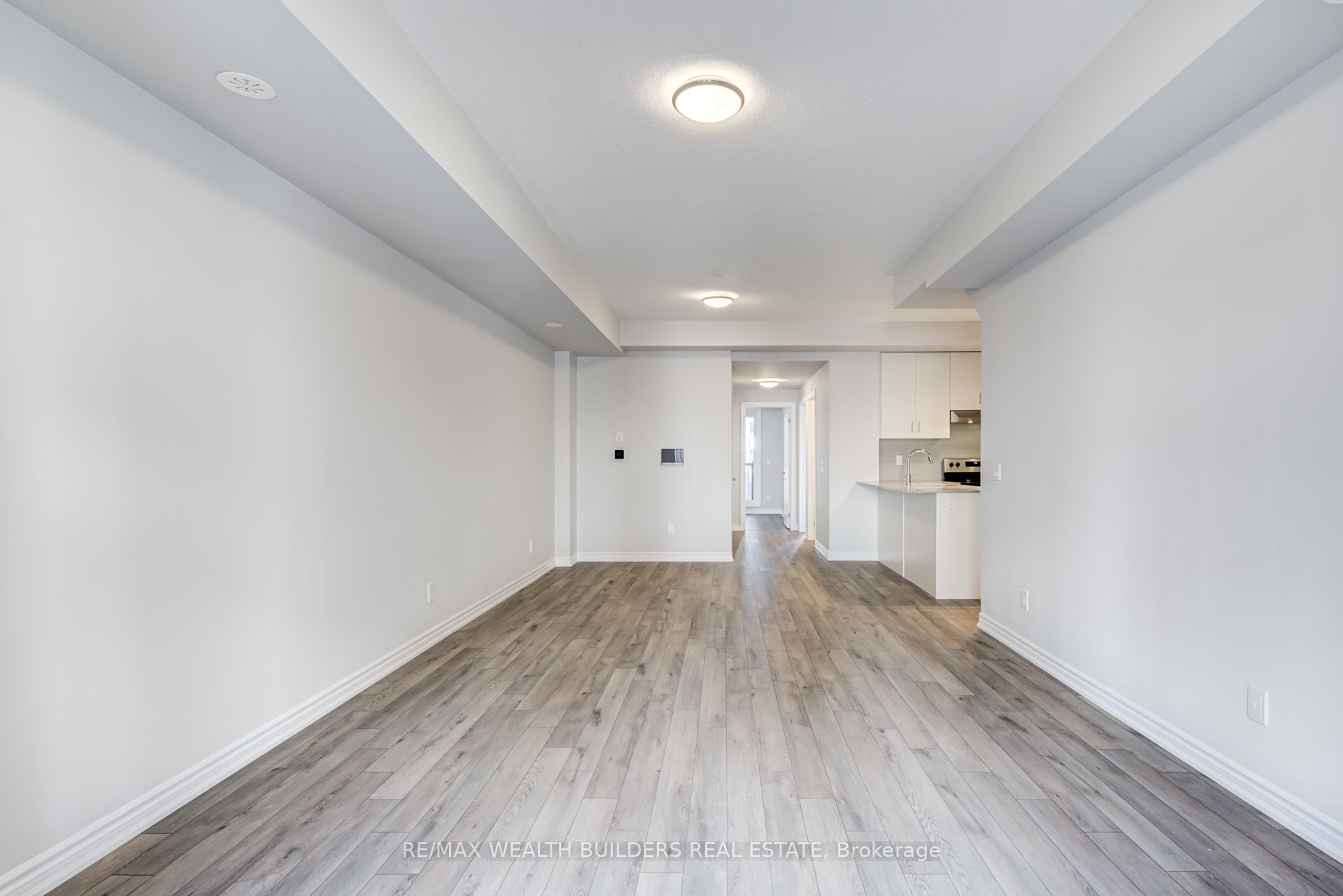 Unit 204B-06 - 349 Wheat Boom Drive W, Oakville 4