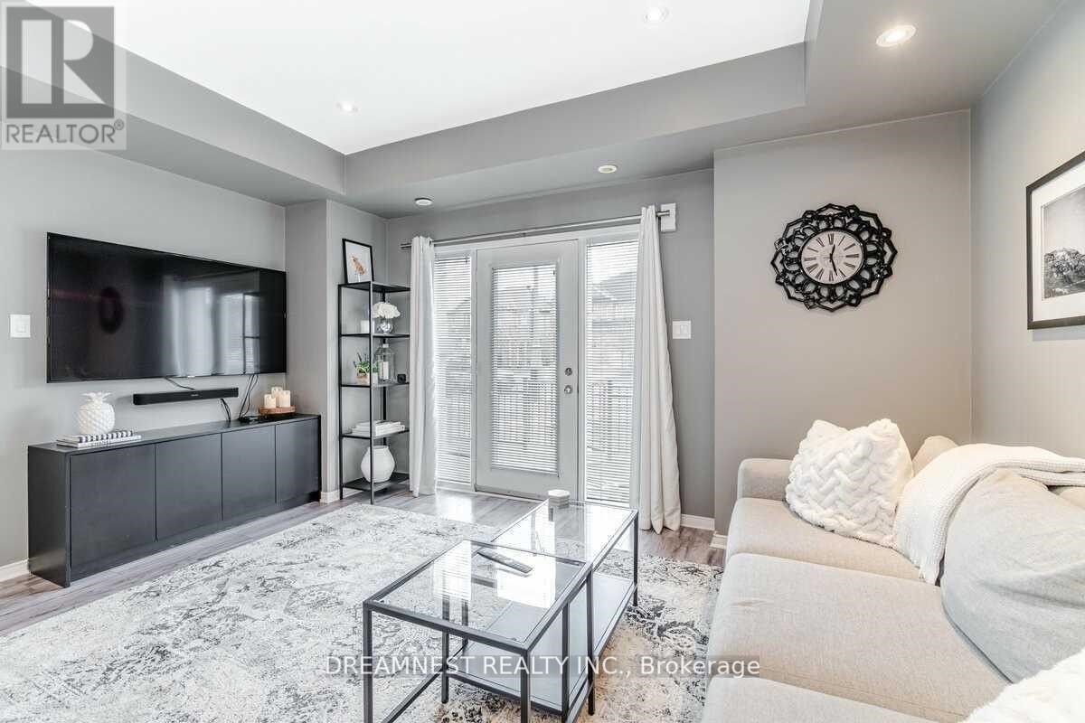 Unit 5 - 5005 Oscar Peterson Boulevard, Mississauga 5