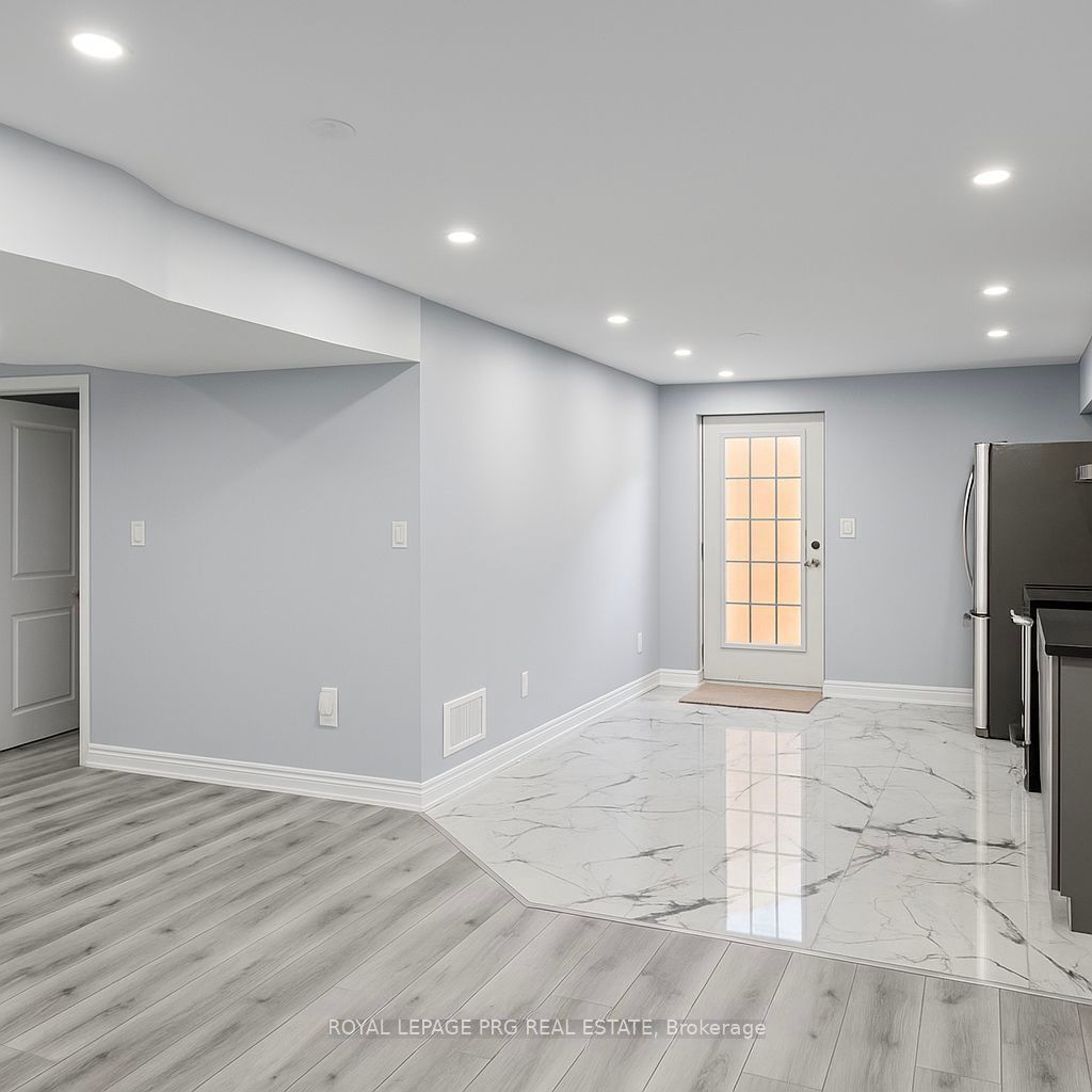 3 Ash Hill Avenue, Caledon 2