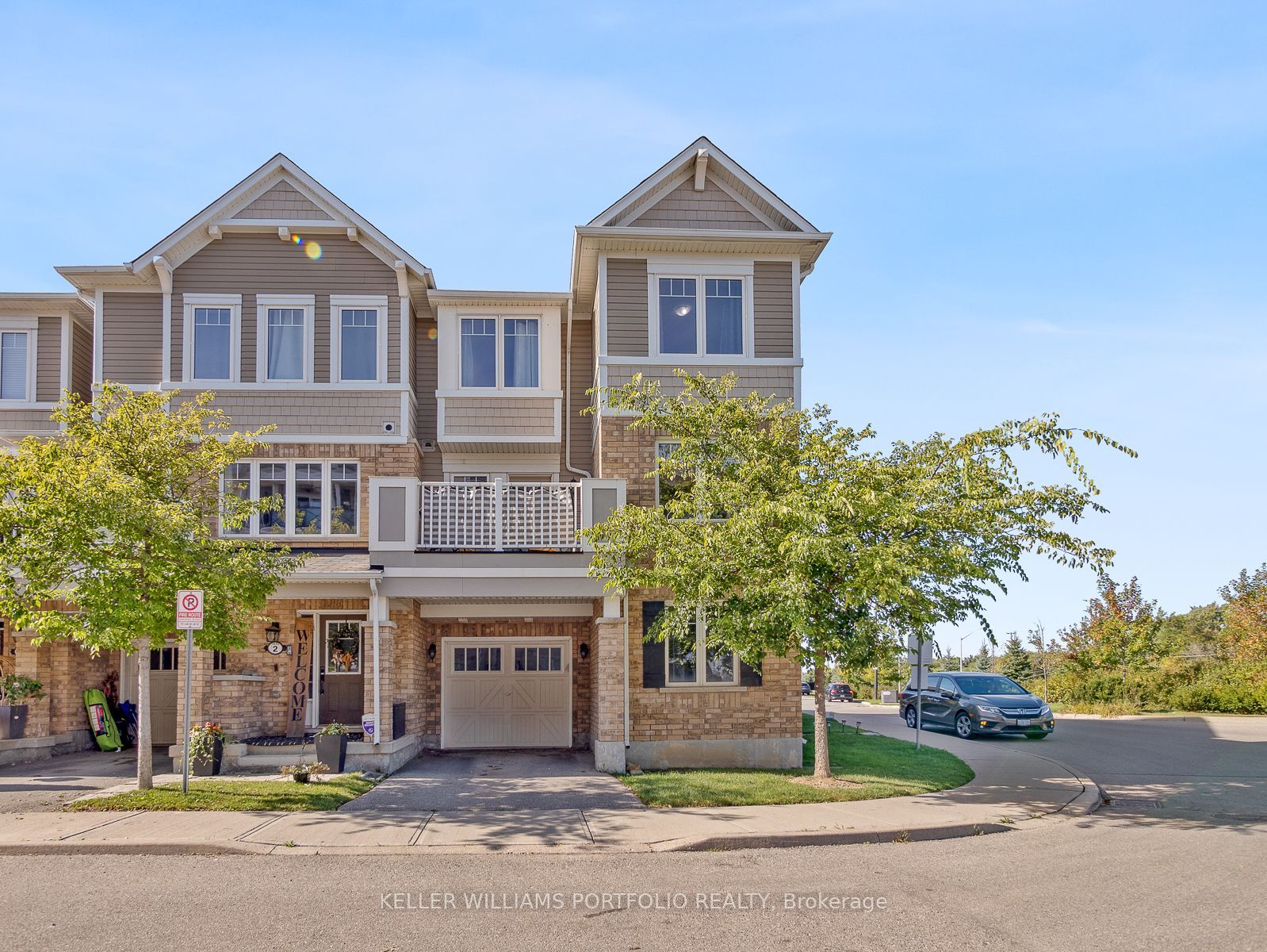 Unit 1 - 1025 Nadalin Heights, Milton 3