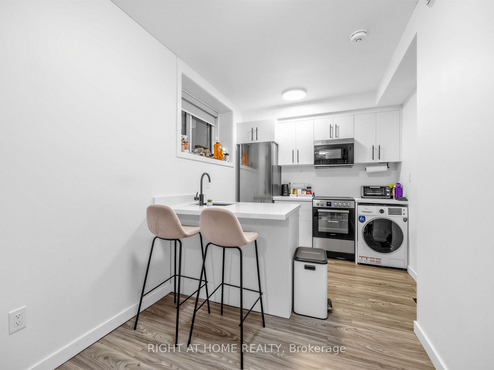 Unit 1 - 148 Glenlake Avenue, Toronto 3