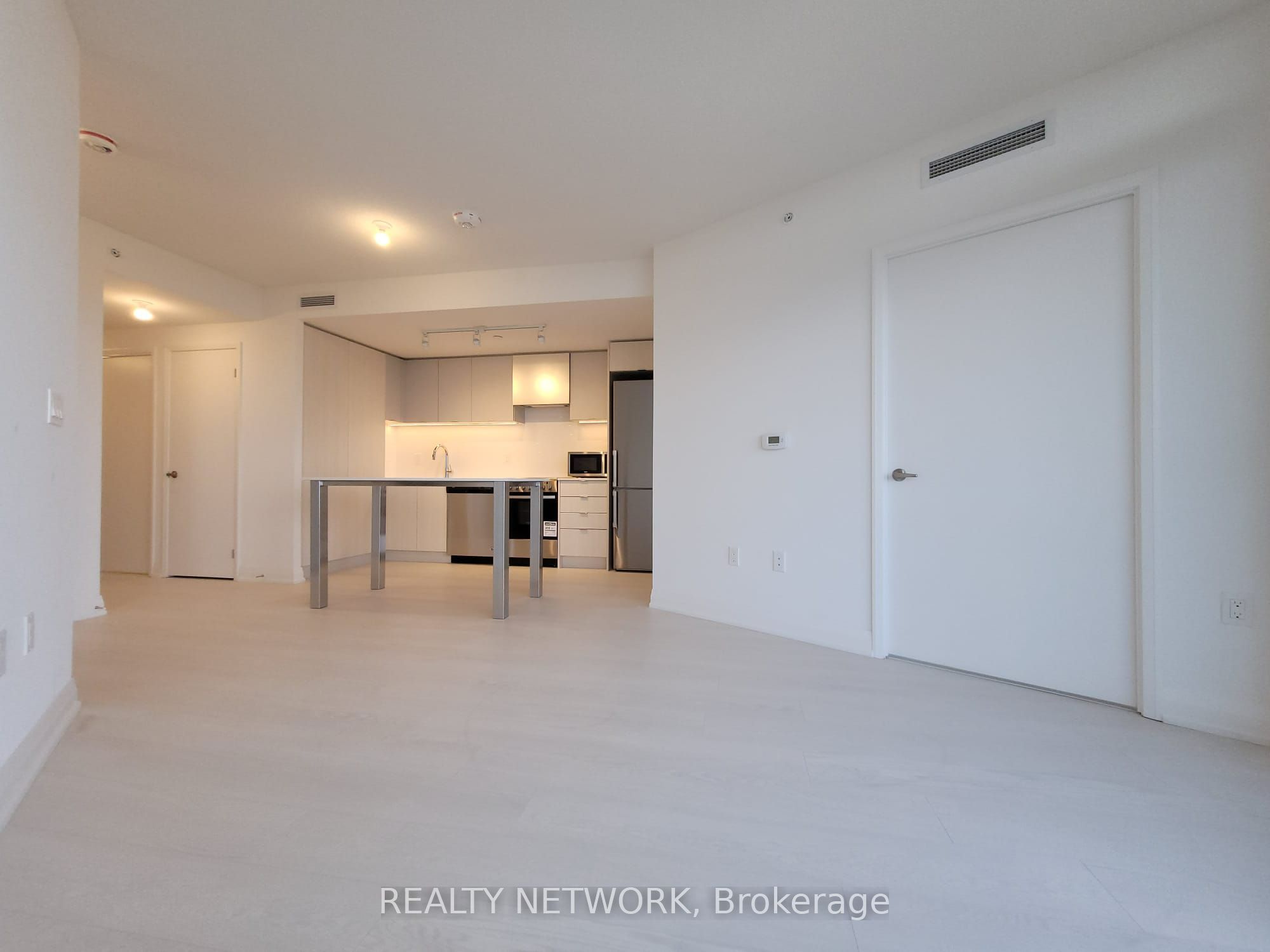 (Address not available), Etobicoke 3