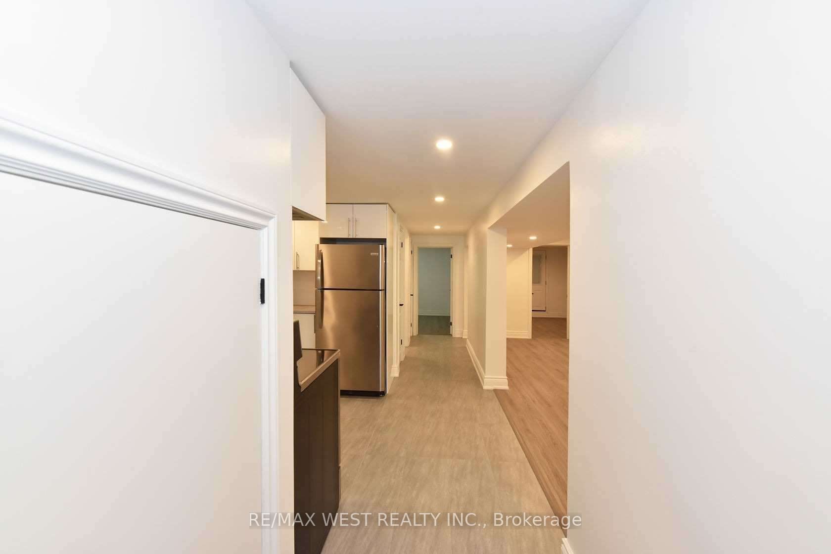Unit Bsmt - 168 Strathnairn Avenue, Toronto 5