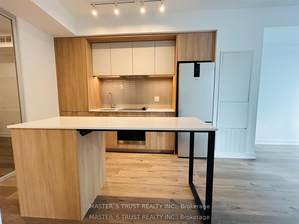Unit 2007 - 395 Square One Drive, Mississauga 4