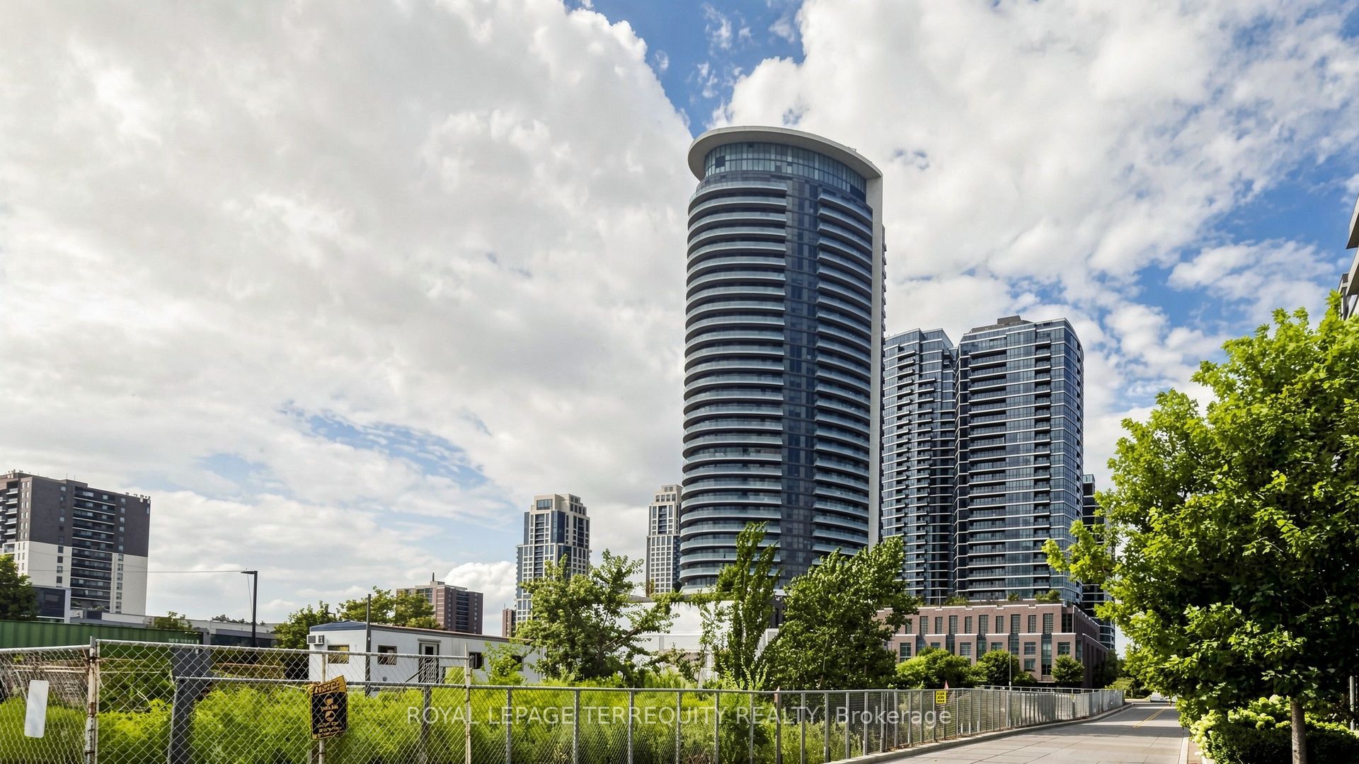 Unit 1410 - 30 Gibbs Road, Etobicoke 4