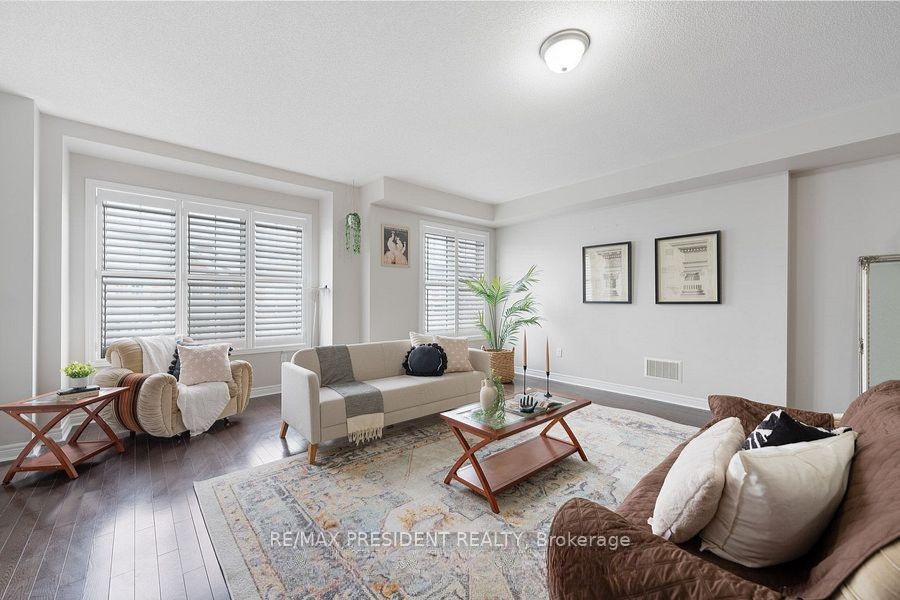 35 Fresnel Road, Brampton 3