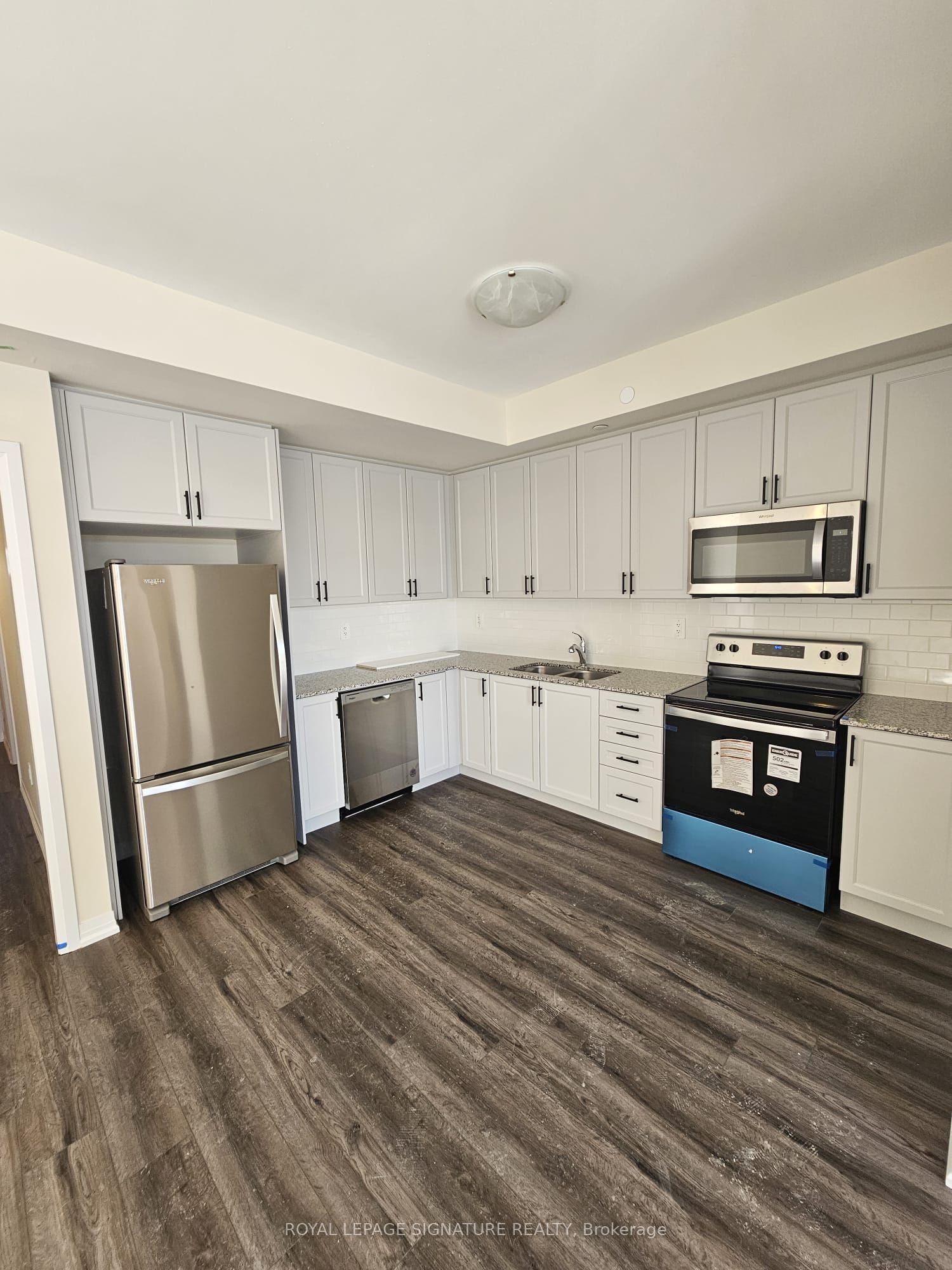 Unit 121 - 1589 Rose Way, Milton 4