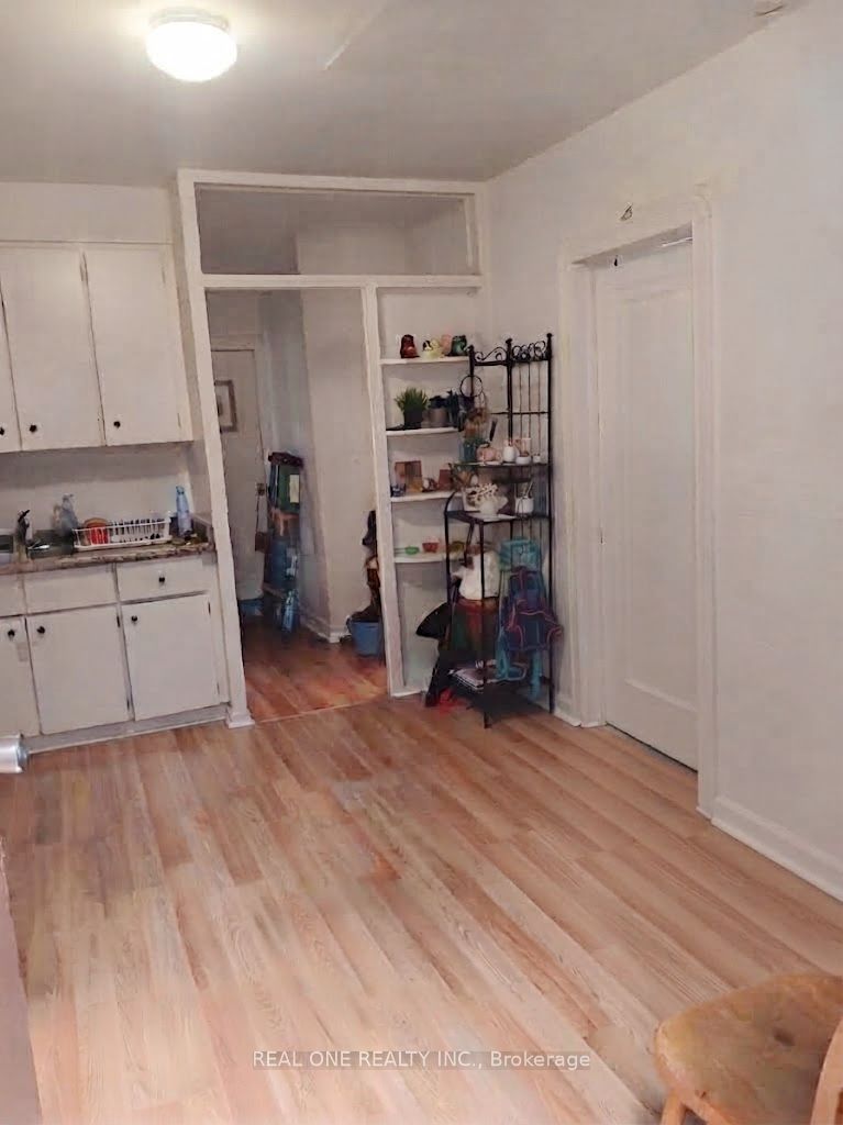 Unit 2 - 104 Twenty Fifth Street, Etobicoke 2