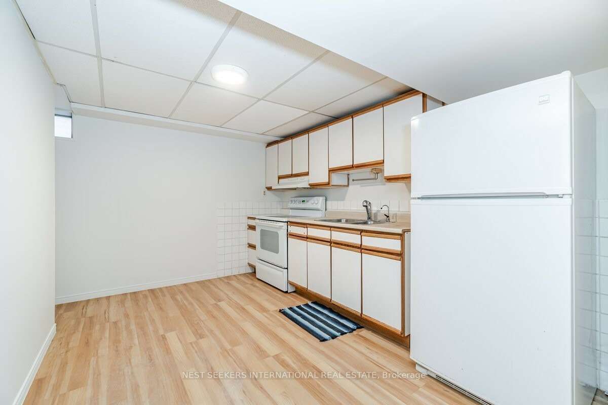 Unit Lower - 943 Ninth Street, Mississauga 5