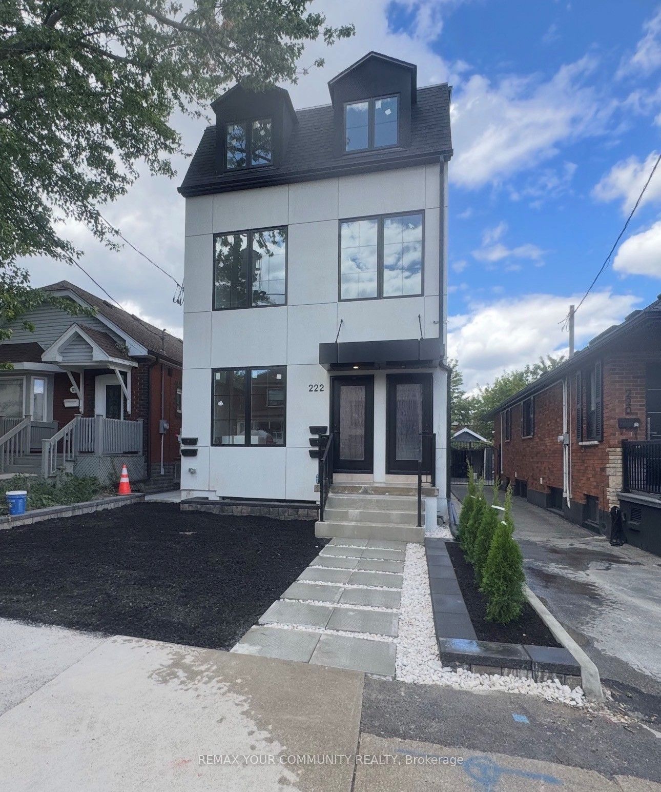 Unit Basement - 222 Belgravia Avenue, Toronto 3