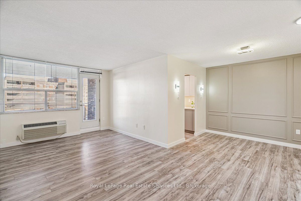 Unit 812 - 966 Inverhouse Drive, Mississauga 5