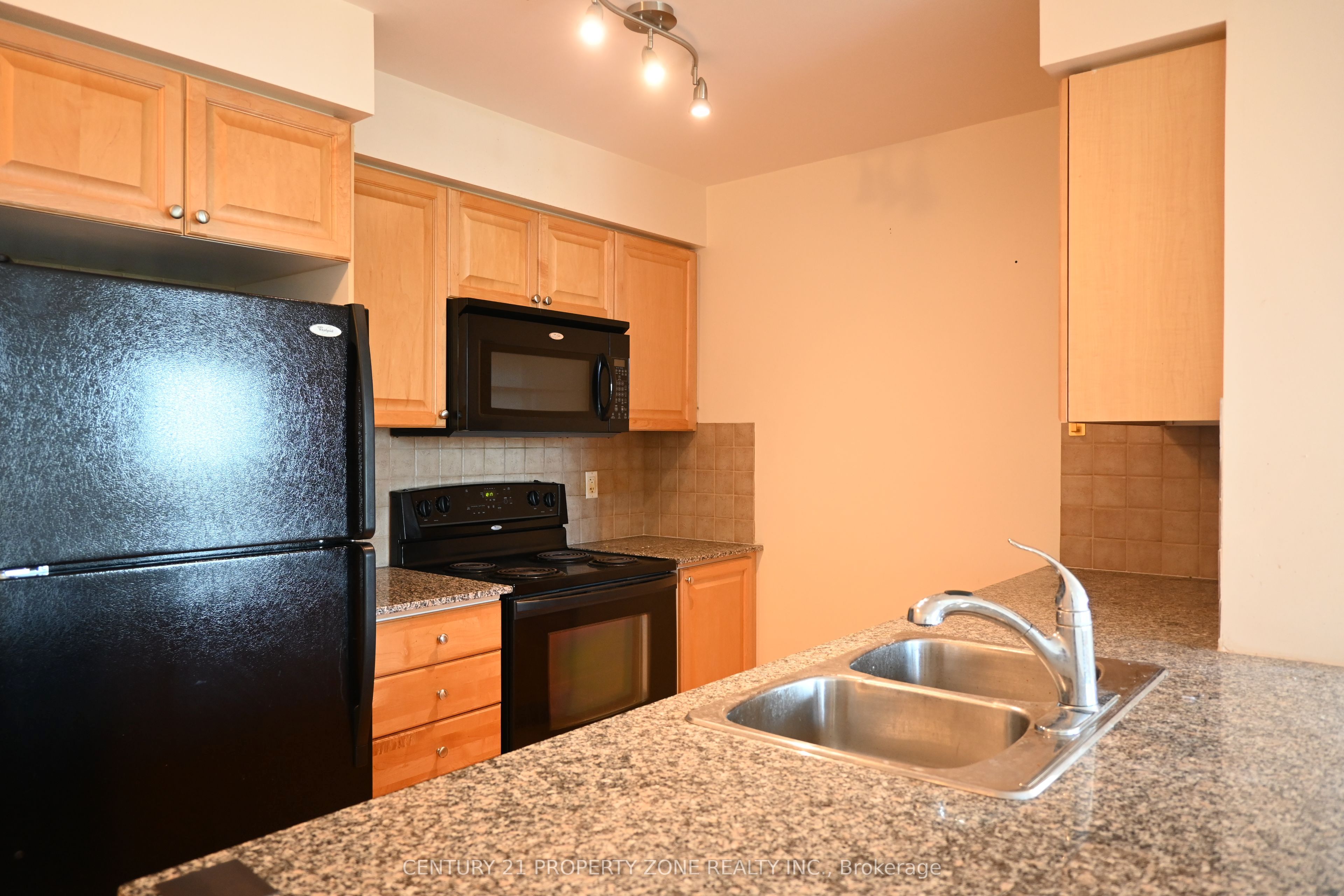 Unit 542 - 35 Viking Lane, Etobicoke 3