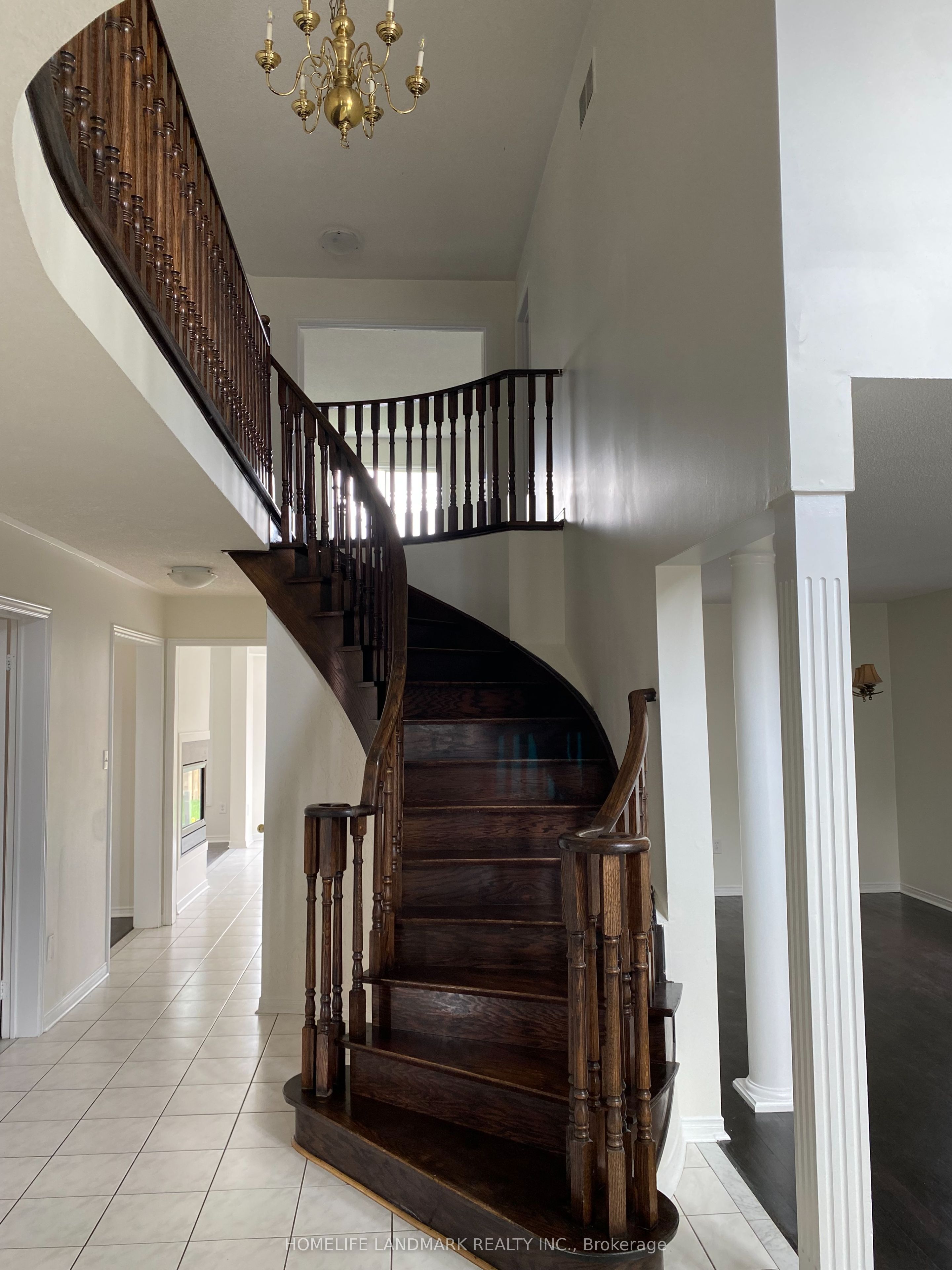 213 Barondale Drive, Mississauga 5