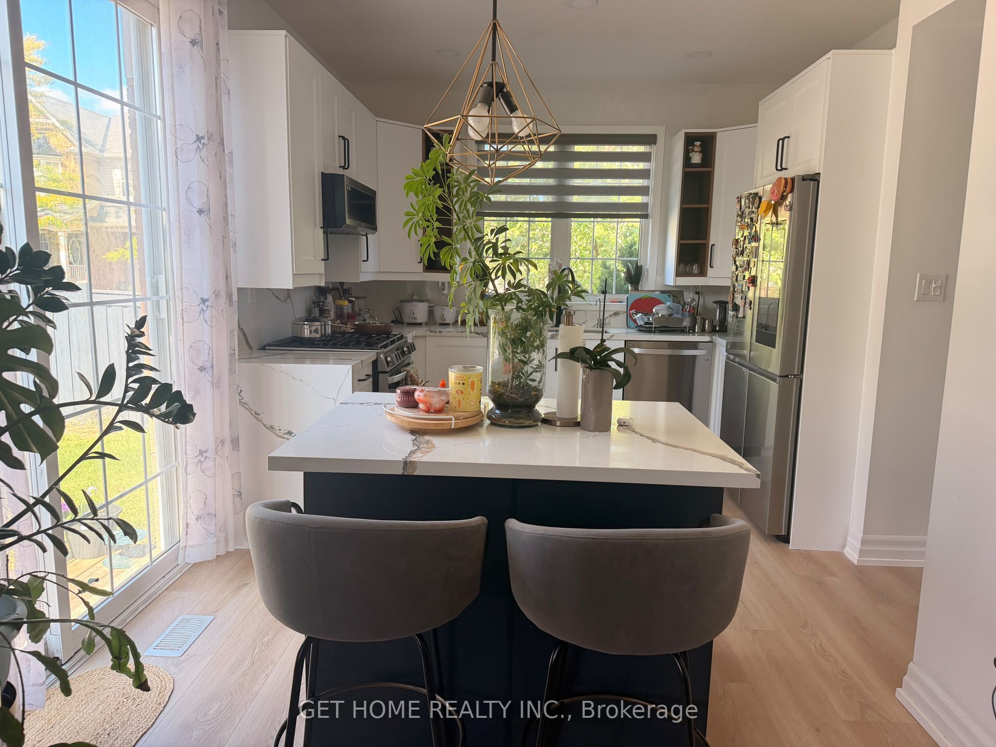 Unit Main & 2nd - 879 Jackman Gate, Milton 5