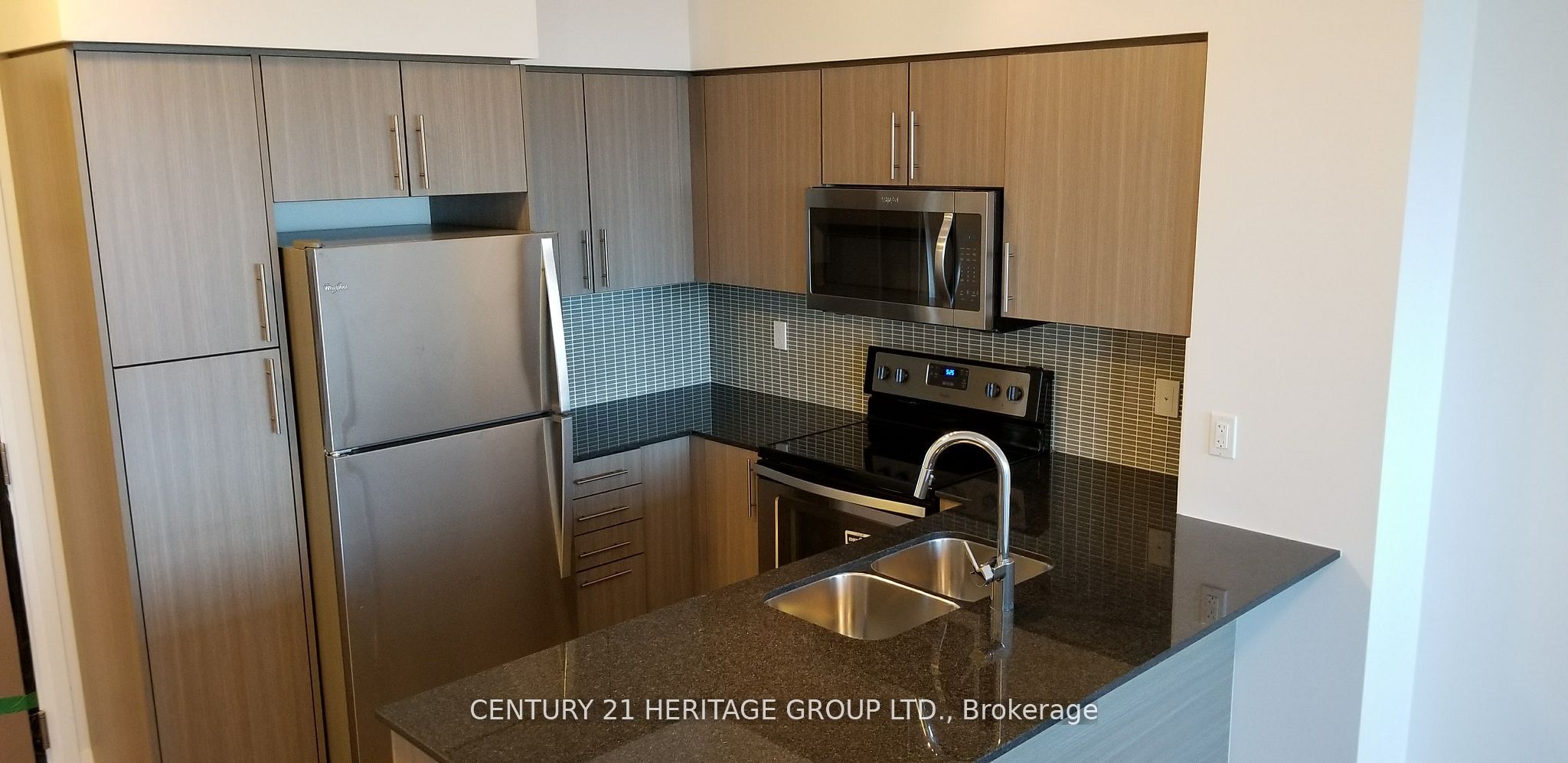 Unit 1706 - 55 Speers Road, Oakville 5