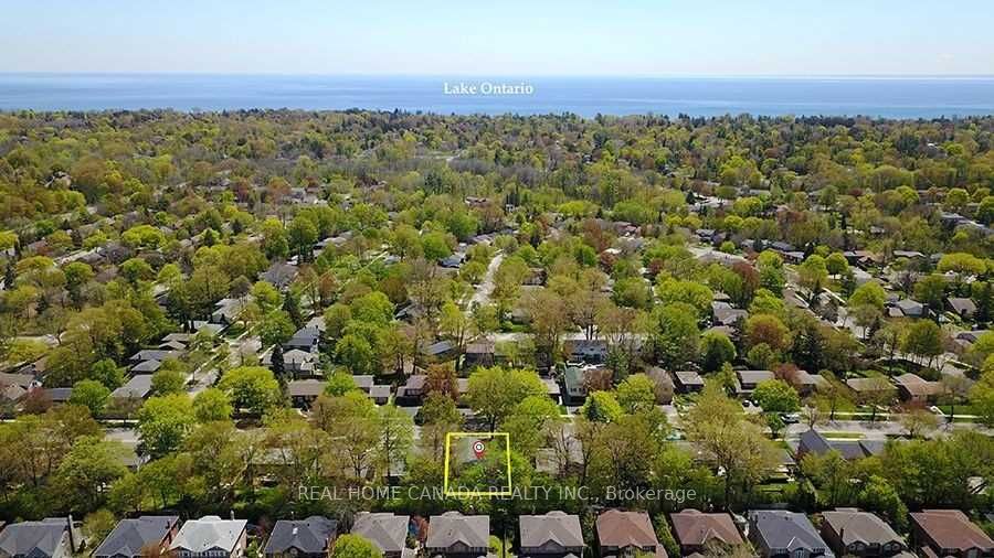 2197 Dunedin Road, Oakville 3