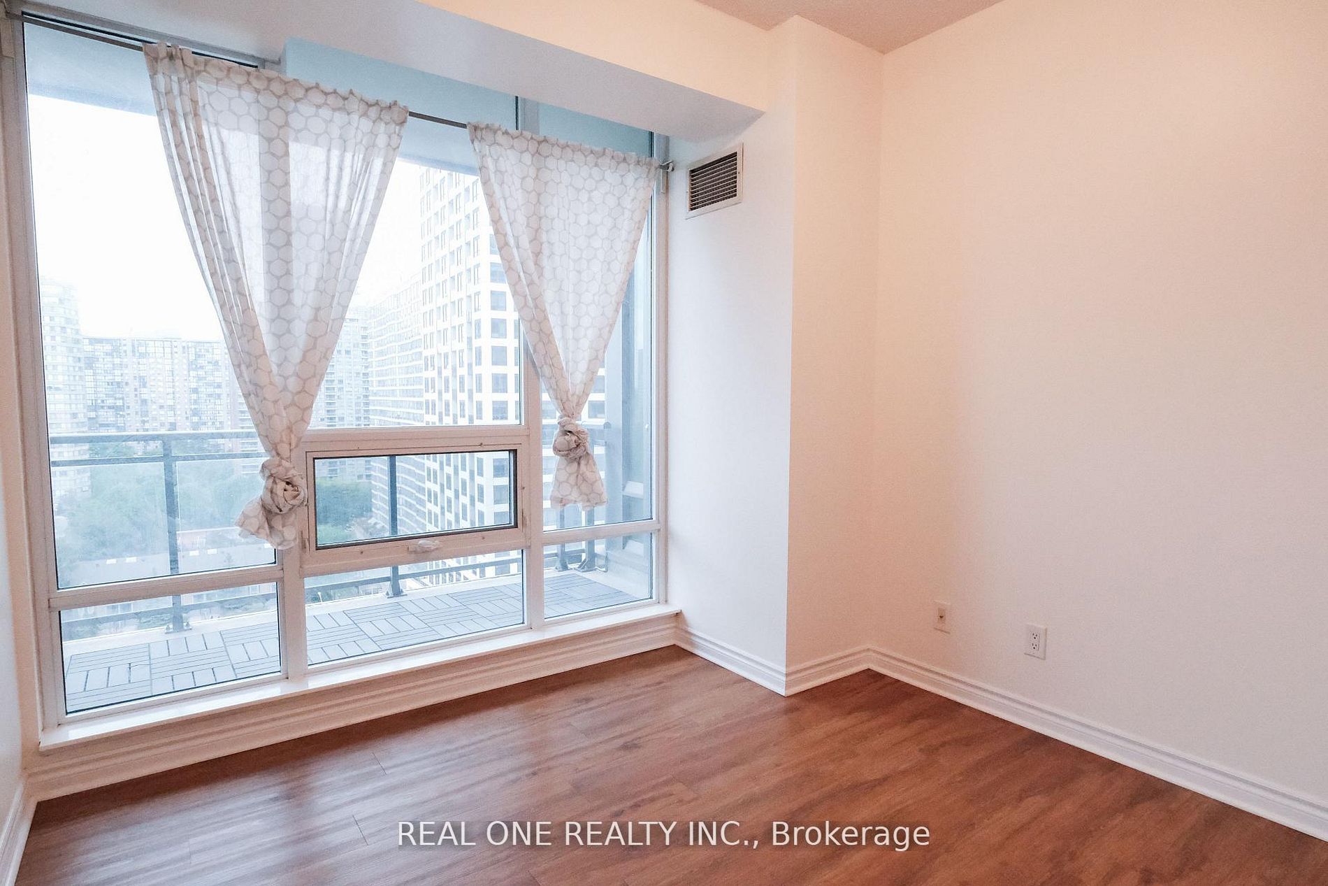 Unit 1608 - 3525 Kariya Drive, Mississauga 4