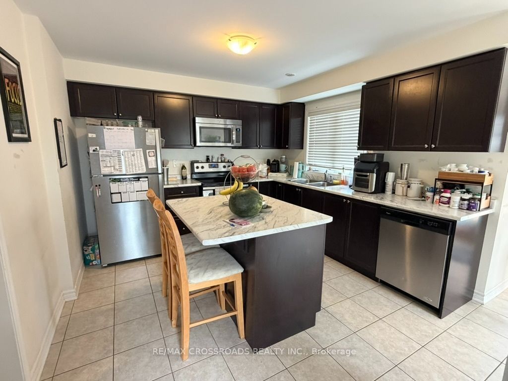 205 Remembrance Road, Brampton 3