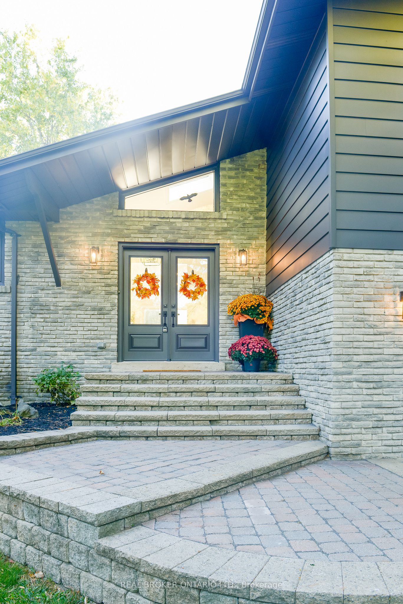 572 Main Street, Halton Hills 3