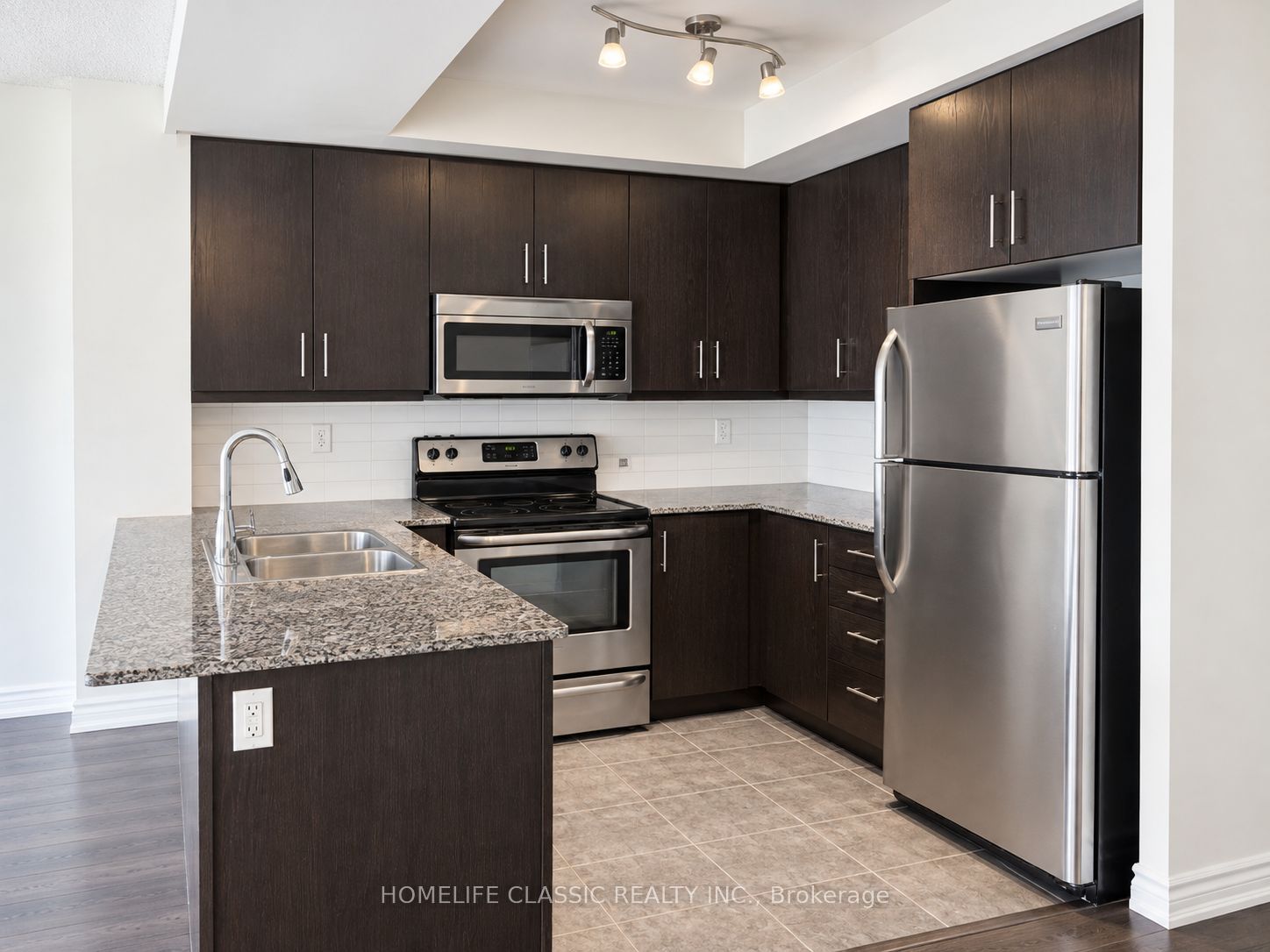 Unit 611 - 15 James Finlay Way, North York 5