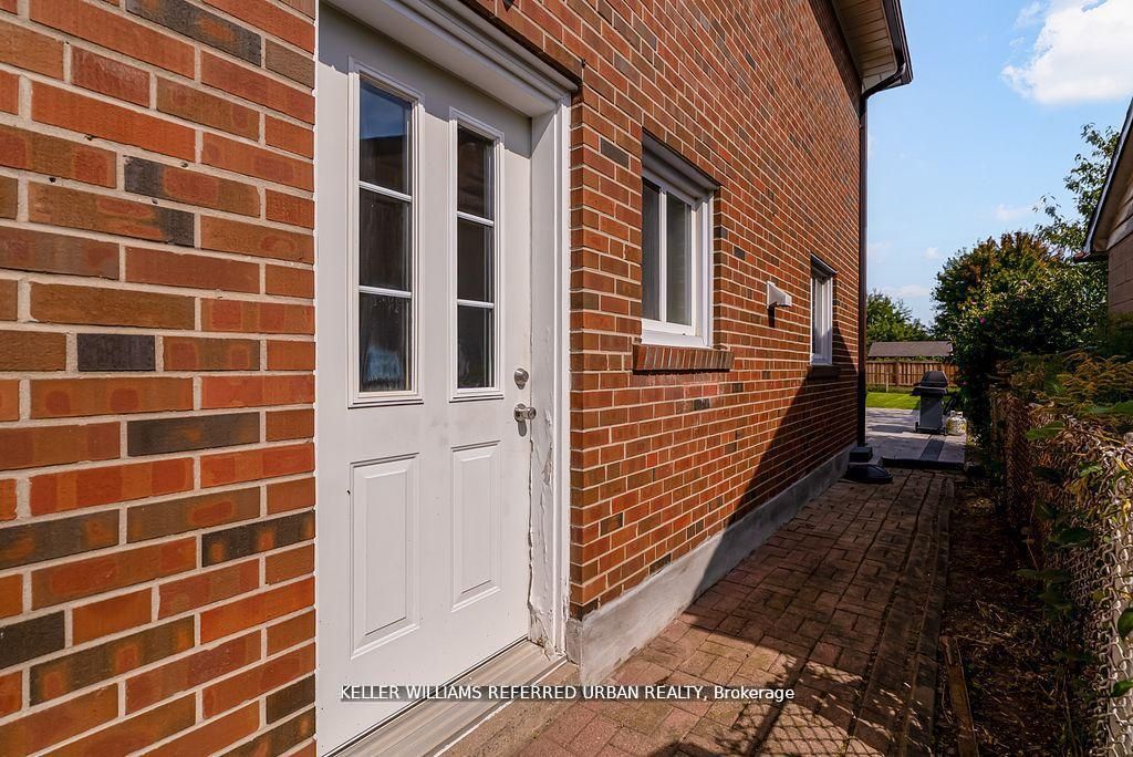 Unit Lower - 55 Tedder Street, North York 2