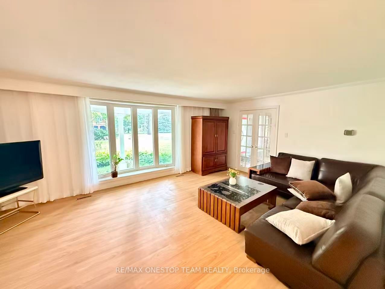 Unit Upper - 1220 Clarkson Road N, Mississauga 3