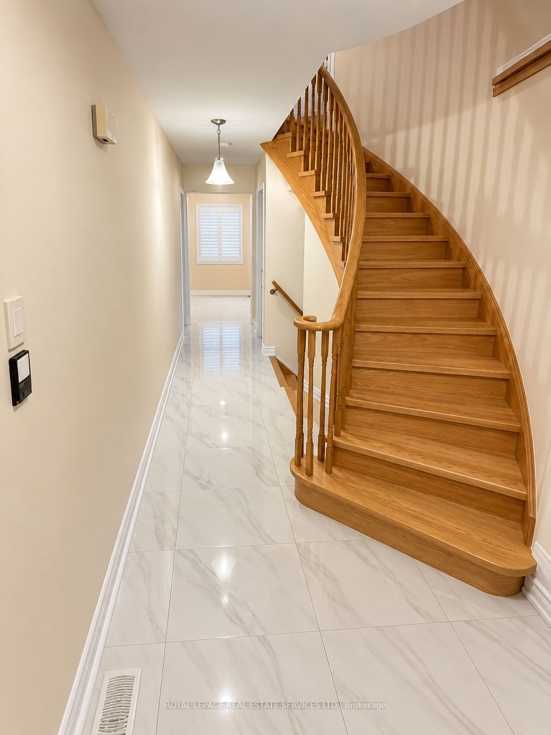 742 Winterton Way, Mississauga 2