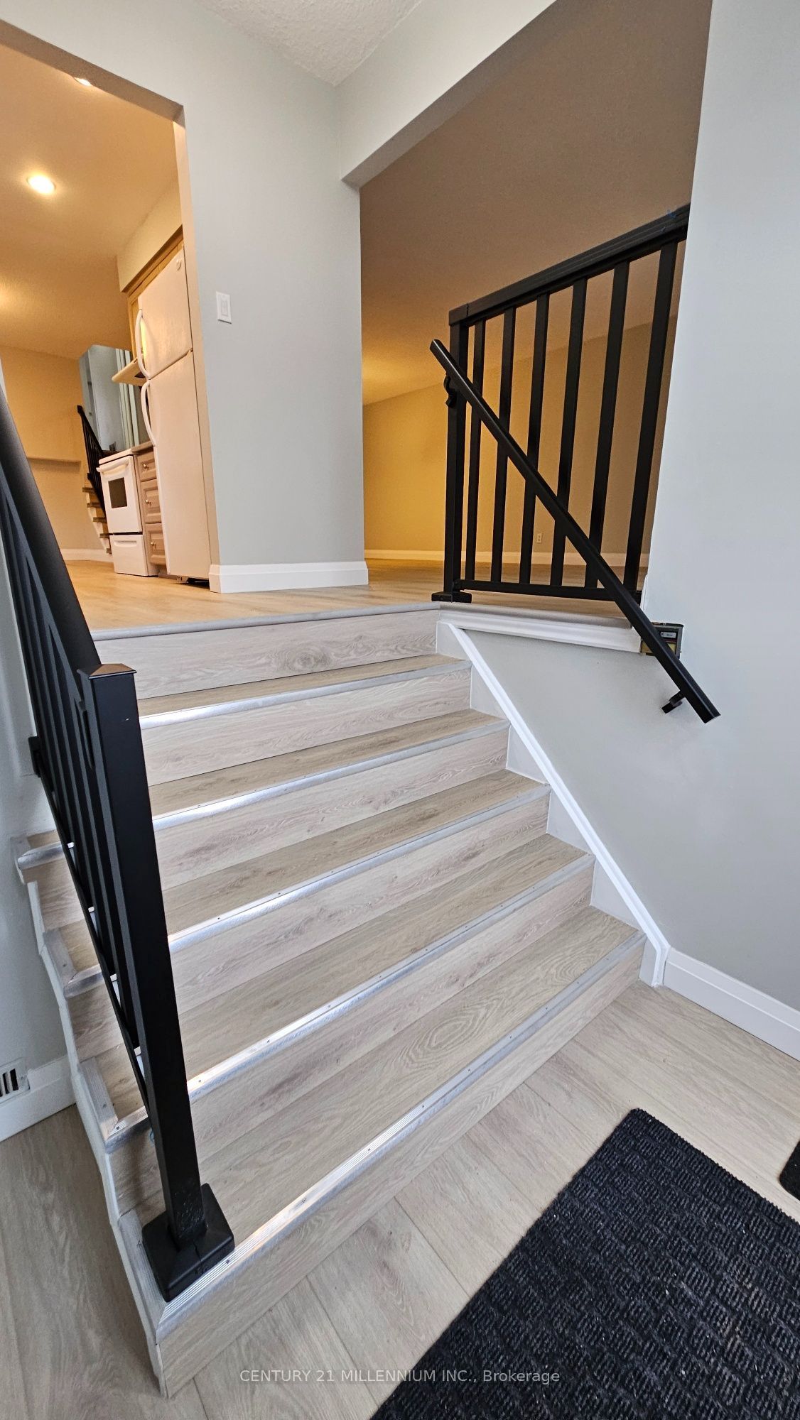 Unit Upper - 67 Simmons Boulevard, Brampton 3