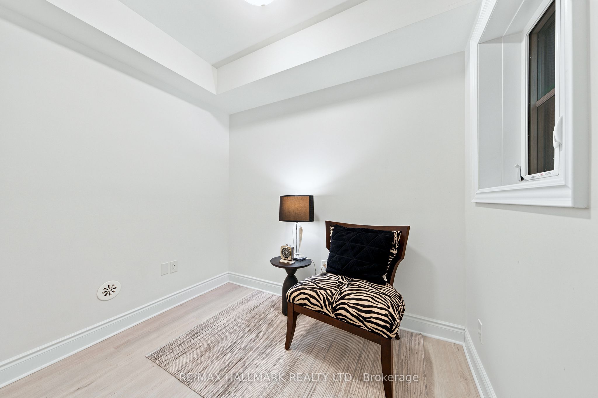 Unit 77 - 250 Royalton Common, Oakville 5