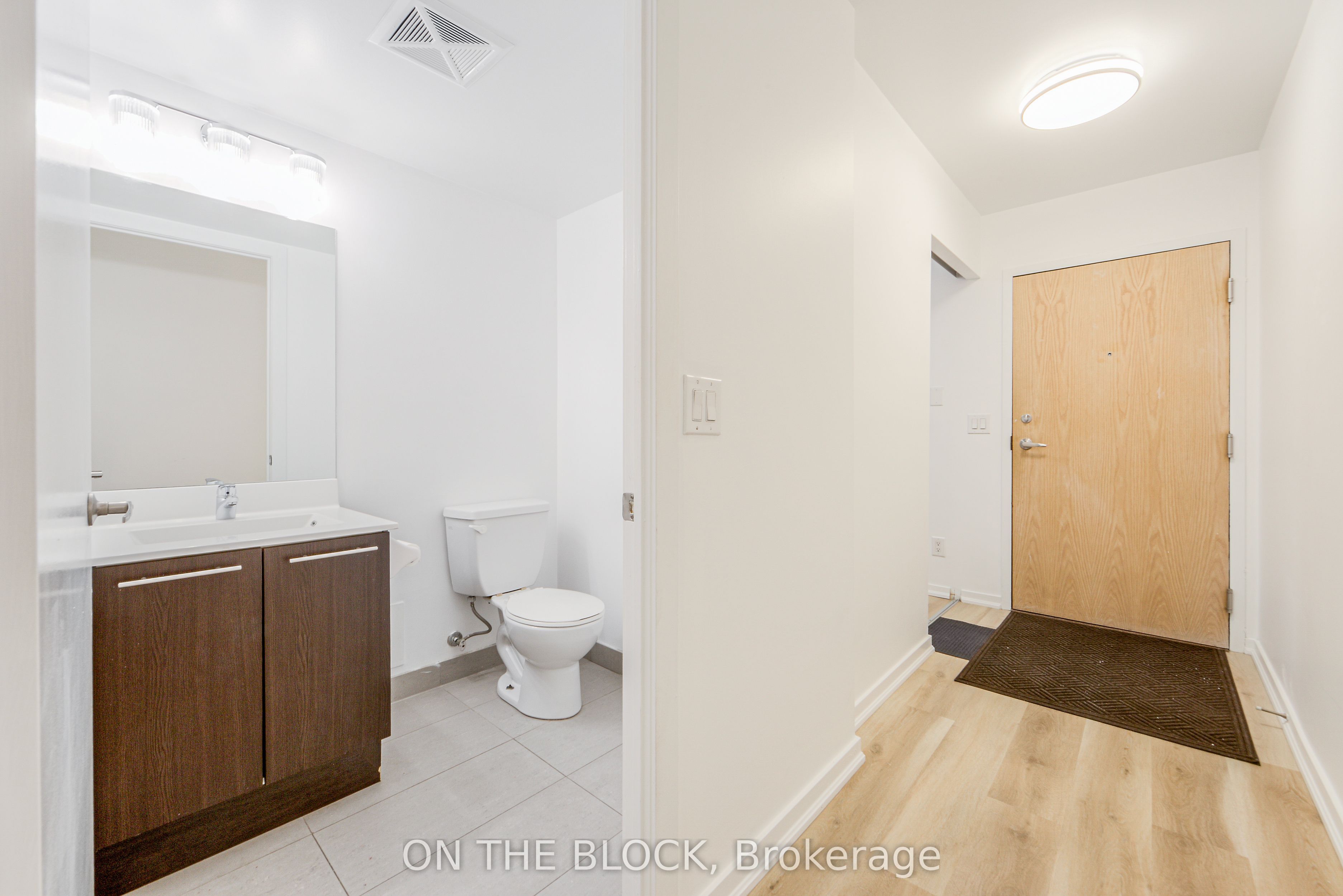 Unit 302 - 38 Joe Shuster Way, Toronto 5