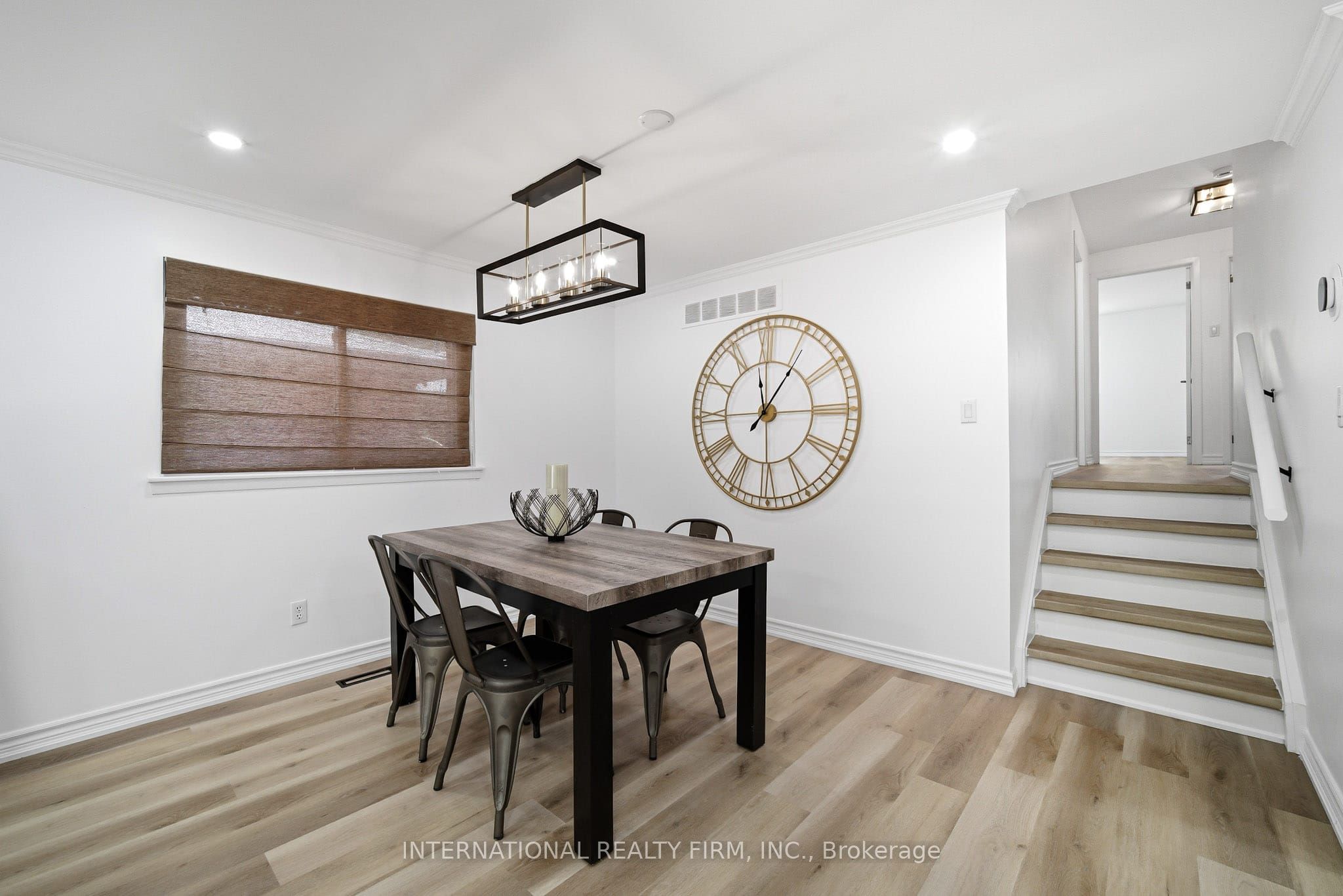 2306 Devon Road, Oakville 5