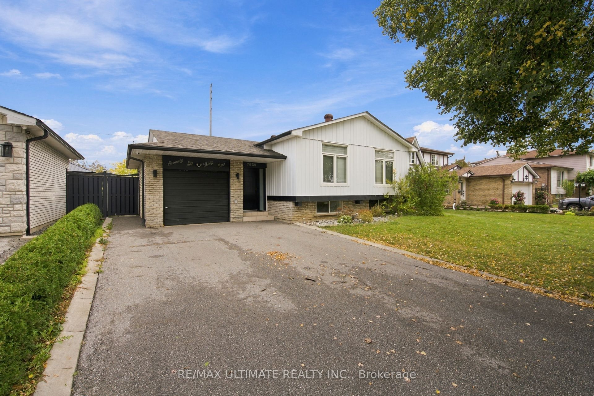 7639 Kittridge Drive, Mississauga 2