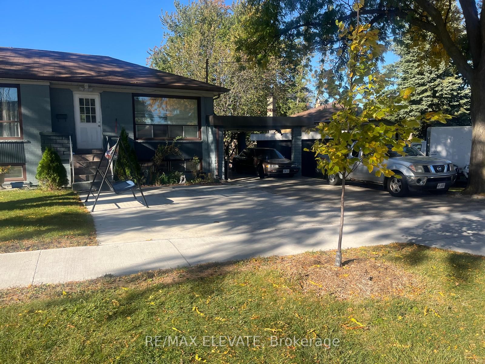 100 Stavely Crescent, Etobicoke 3