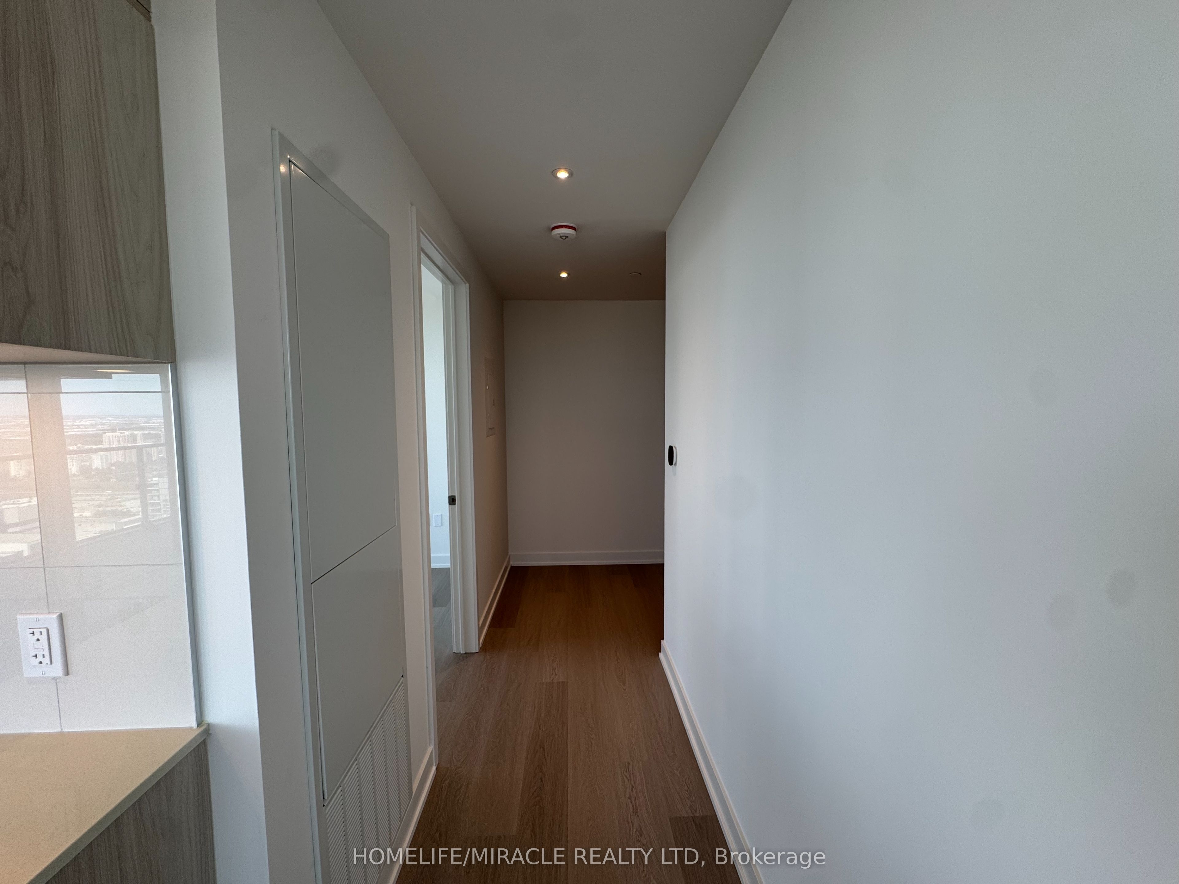 Unit 5805 - 448 Burnhamthorpe Road, Mississauga 5