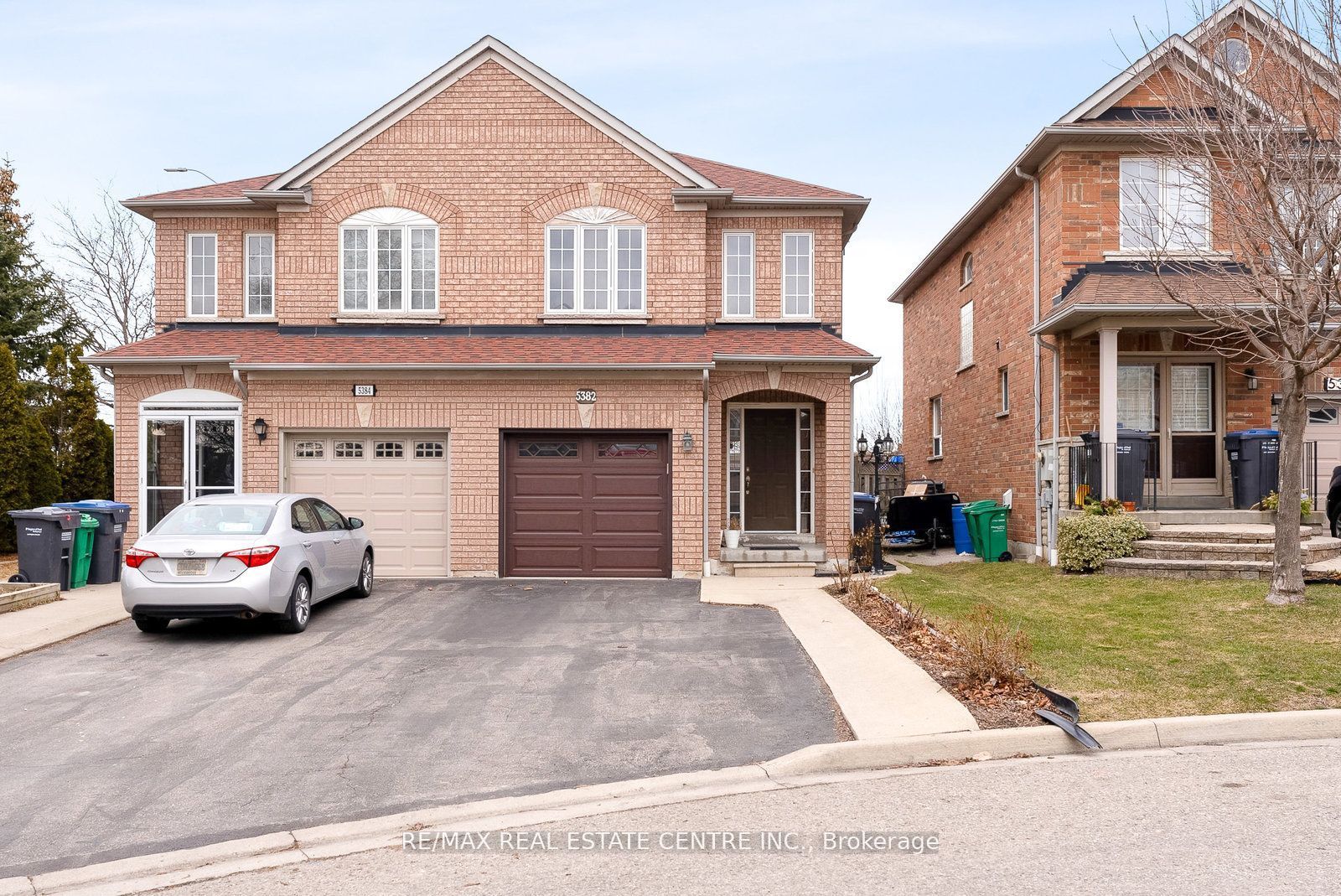 Unit Upper - 5382 Longhouse Crescent, Mississauga 2