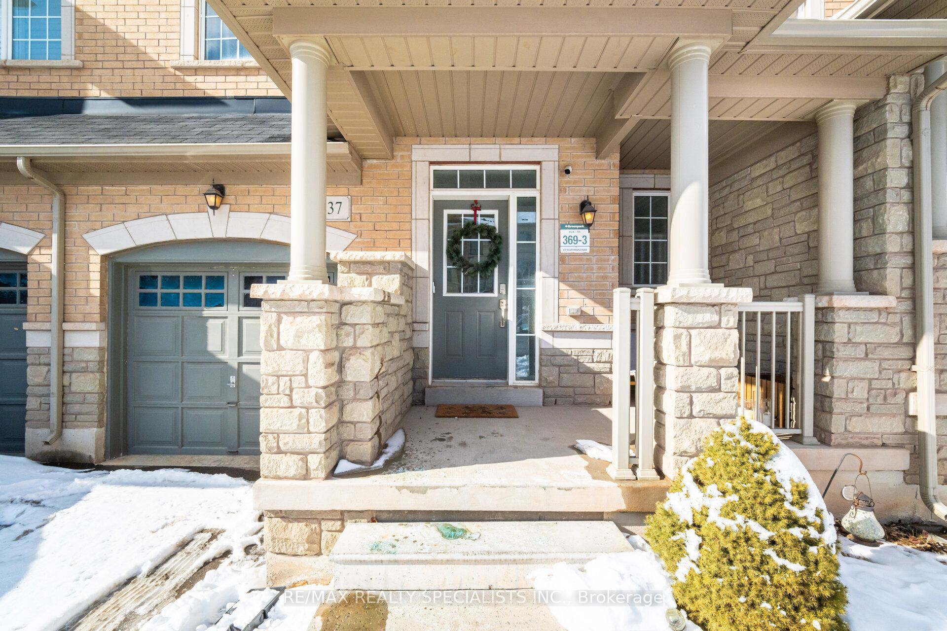 437 Silver Maple Road, Oakville 3