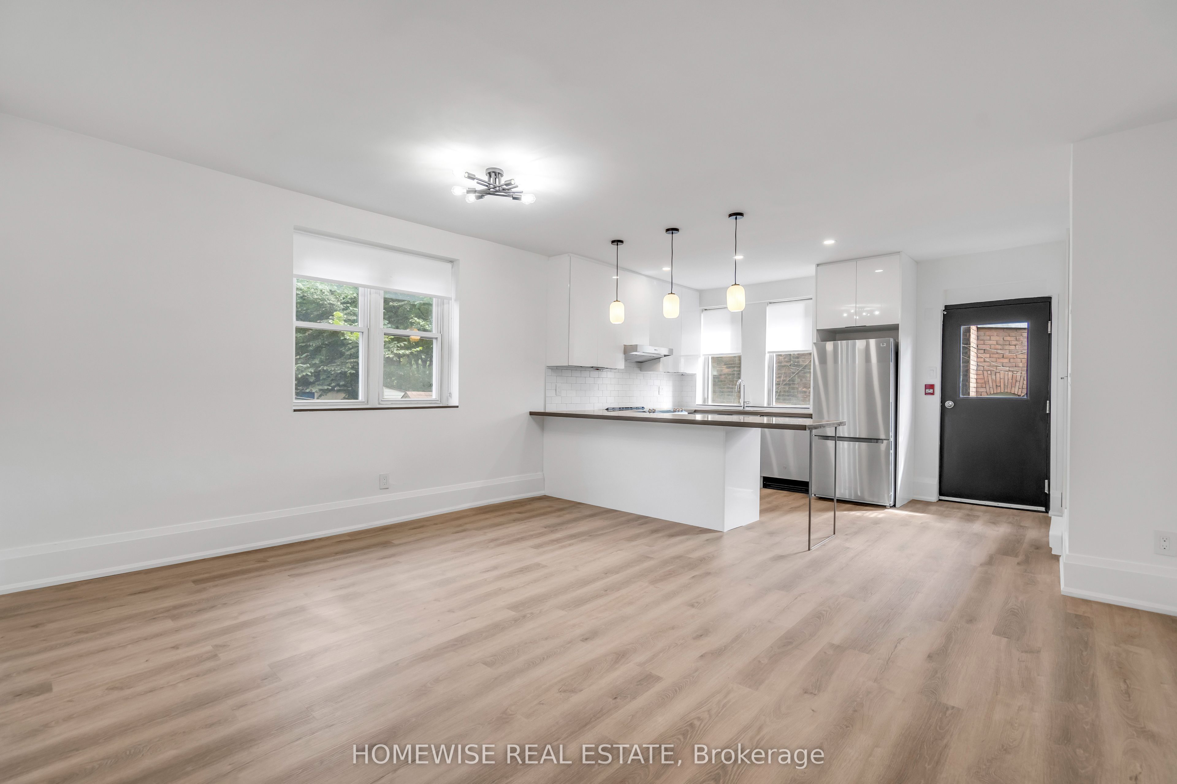 Unit 203 - 1340 King Street W, Toronto 3