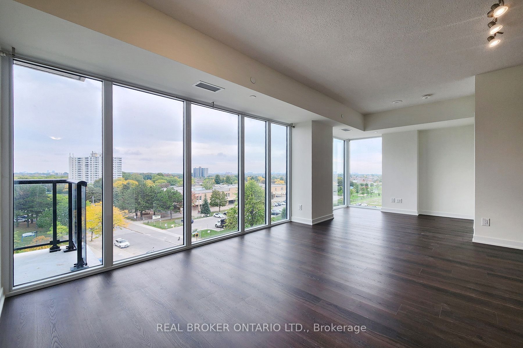 Unit 604 - 2825 Jane Street, North York 4
