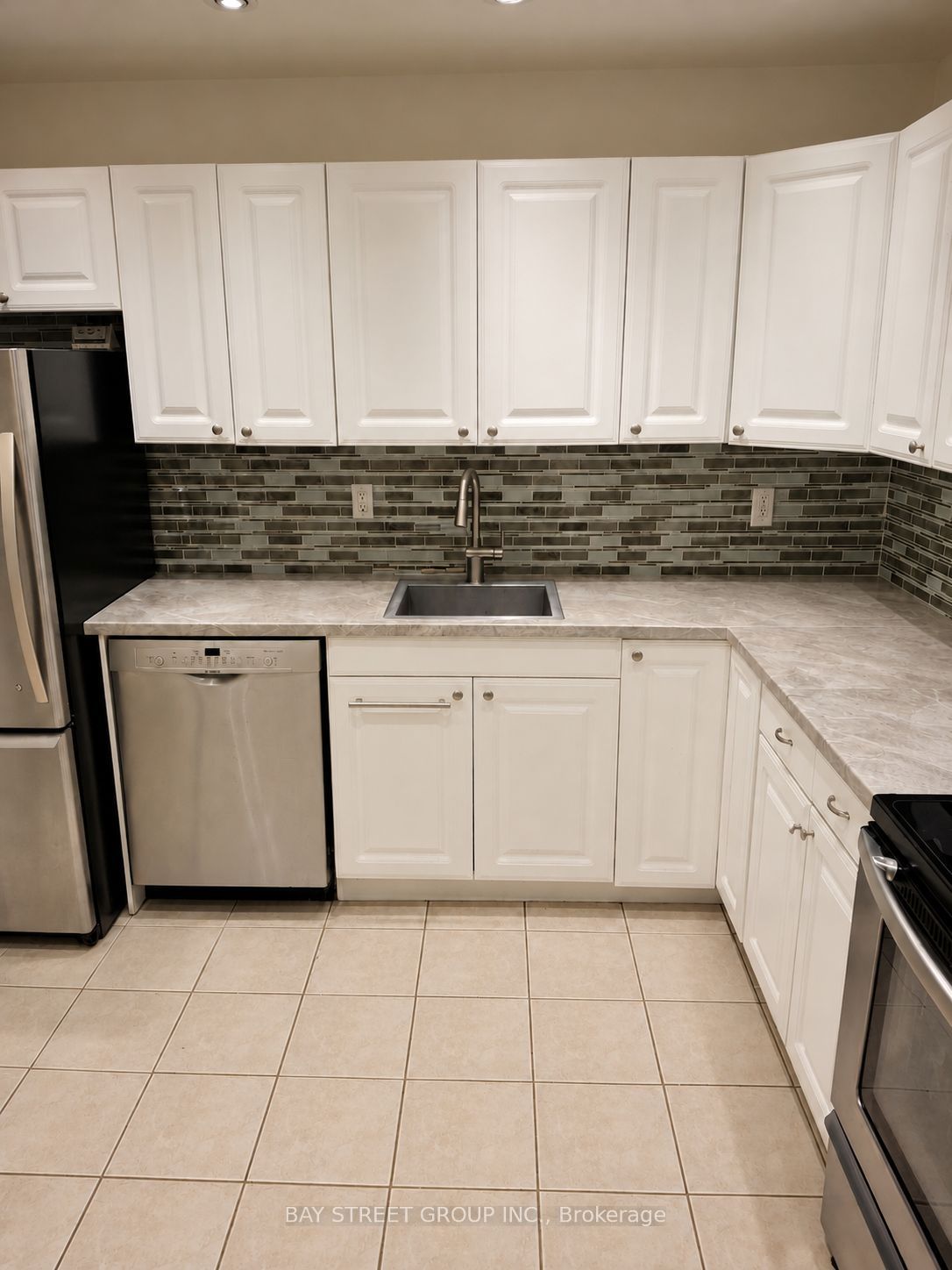 Unit 127 - 2120 Rathburn Road E, Mississauga 5