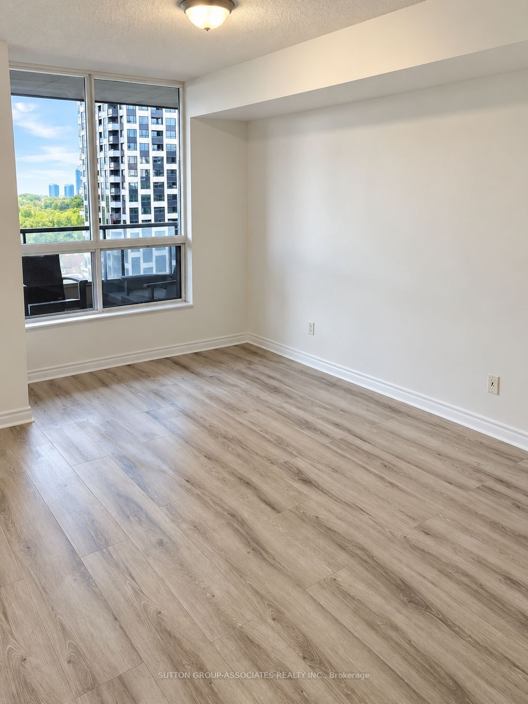 Unit 1406 - 70 High Park Avenue, Toronto 4