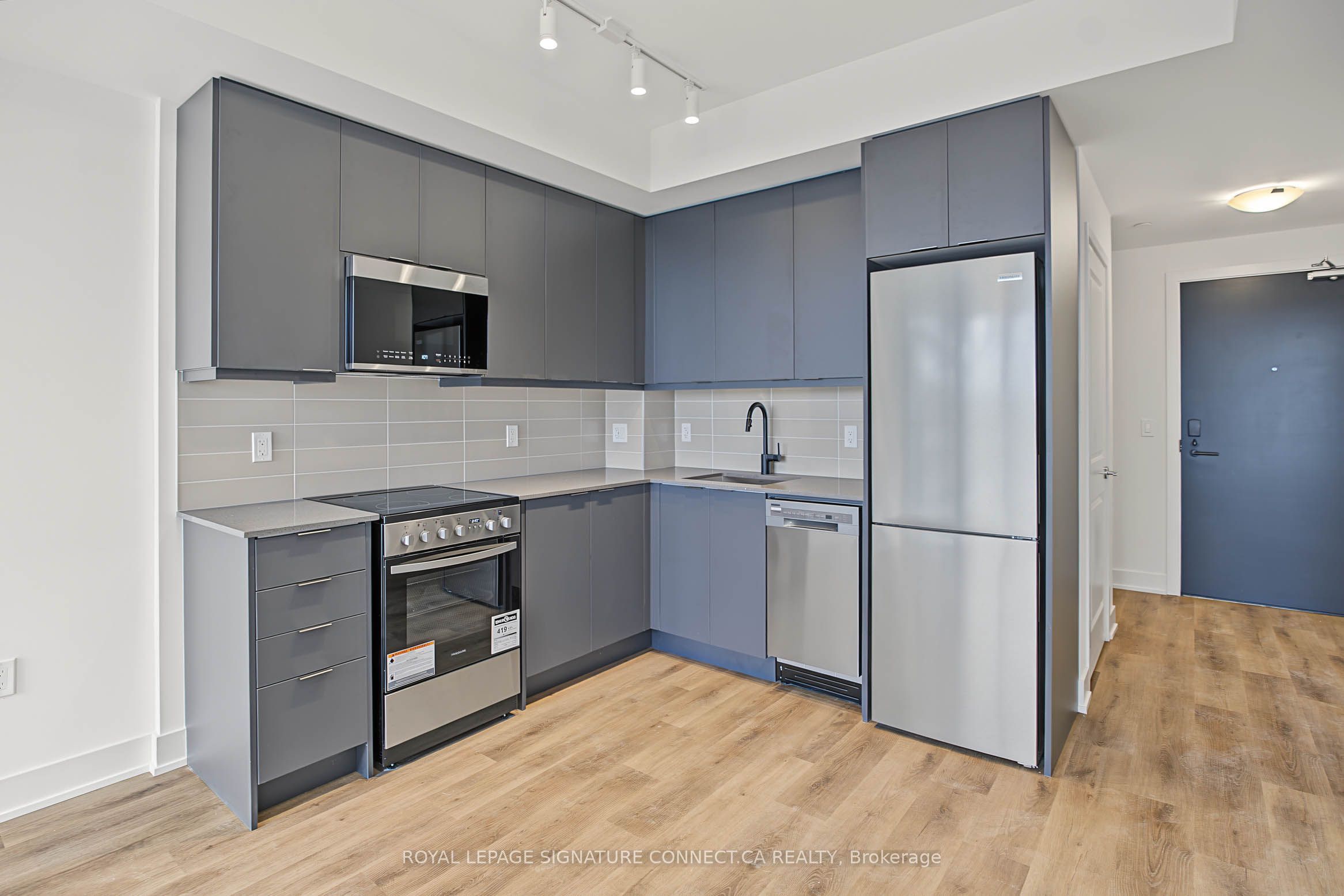 Unit 1007 - 125 Nipissing Road, Milton 4